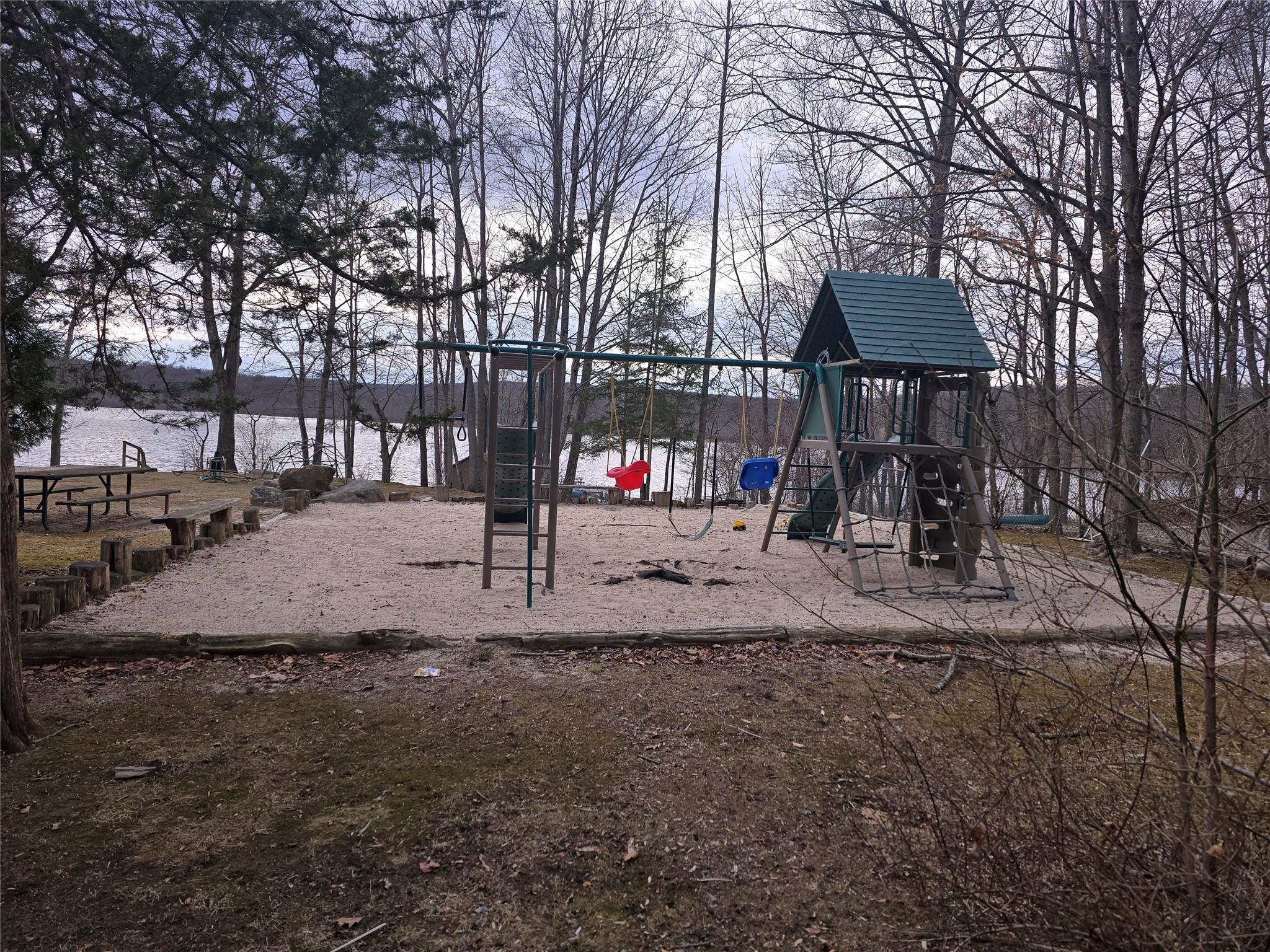 Single Family Lake  Westchester County, NY 10590, MLS-845503-32