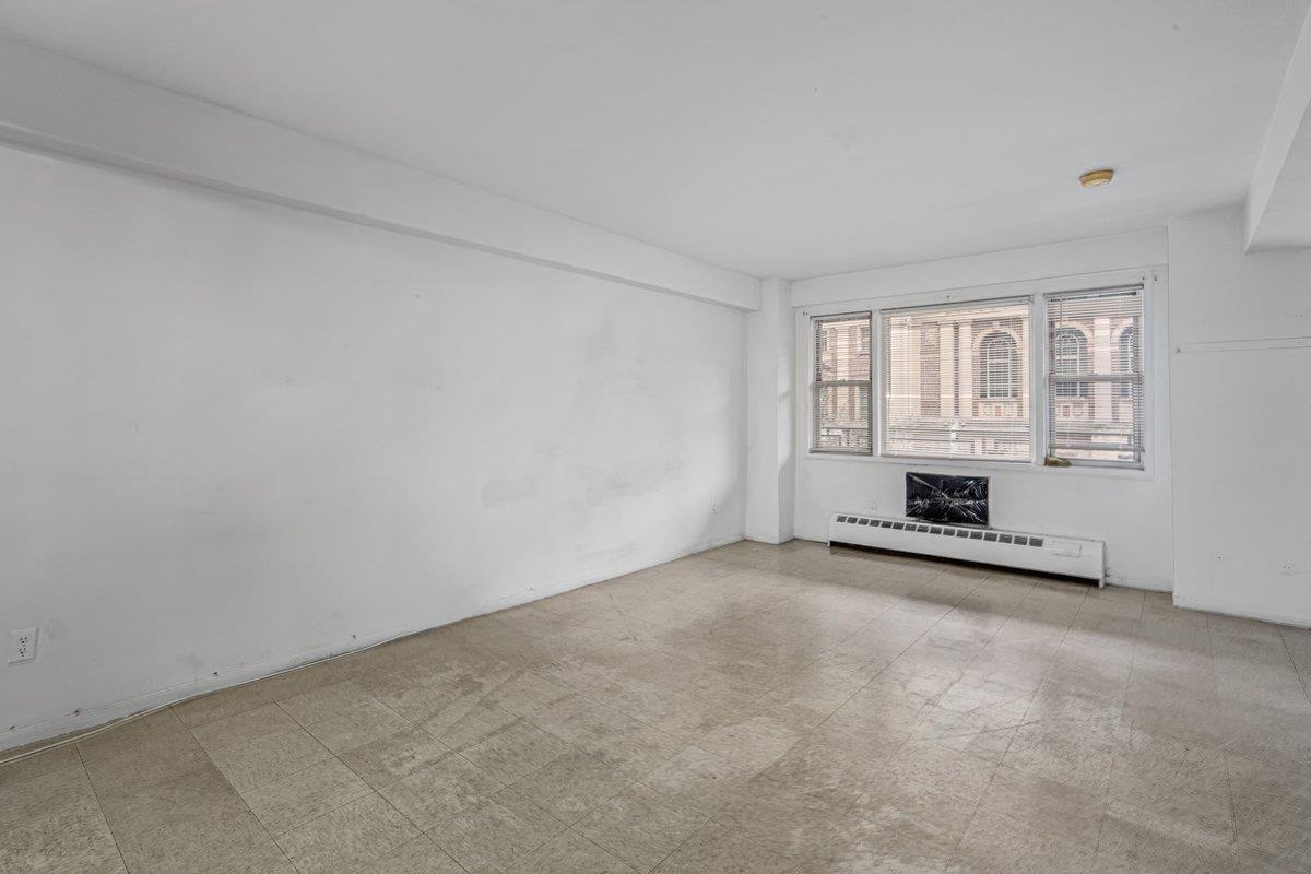 Coop Parsons  Queens, NY 11432, MLS-845522-4