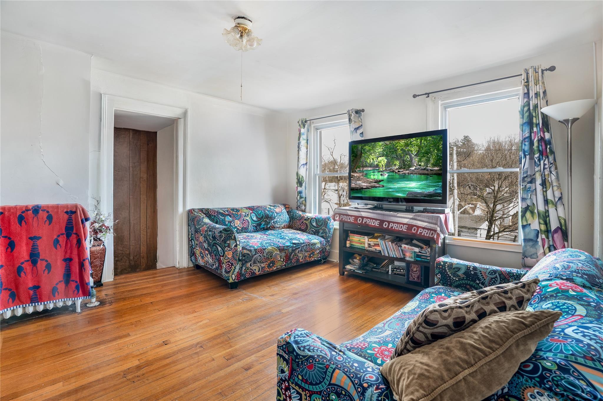 Single Family Terrace  Westchester County, NY 10562, MLS-845529-11