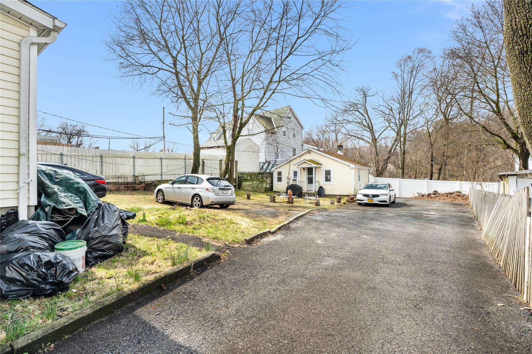 Single Family Terrace  Westchester County, NY 10562, MLS-845529-21