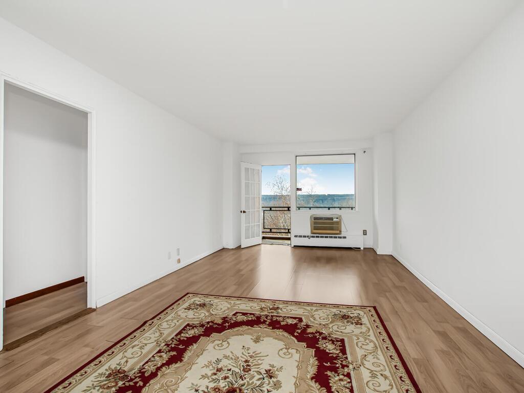 Coop Arlington  Bronx, NY 10463, MLS-845532-4