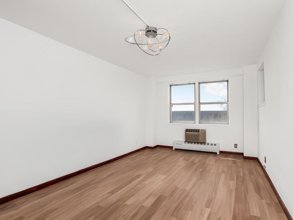Coop Arlington  Bronx, NY 10463, MLS-845532-8