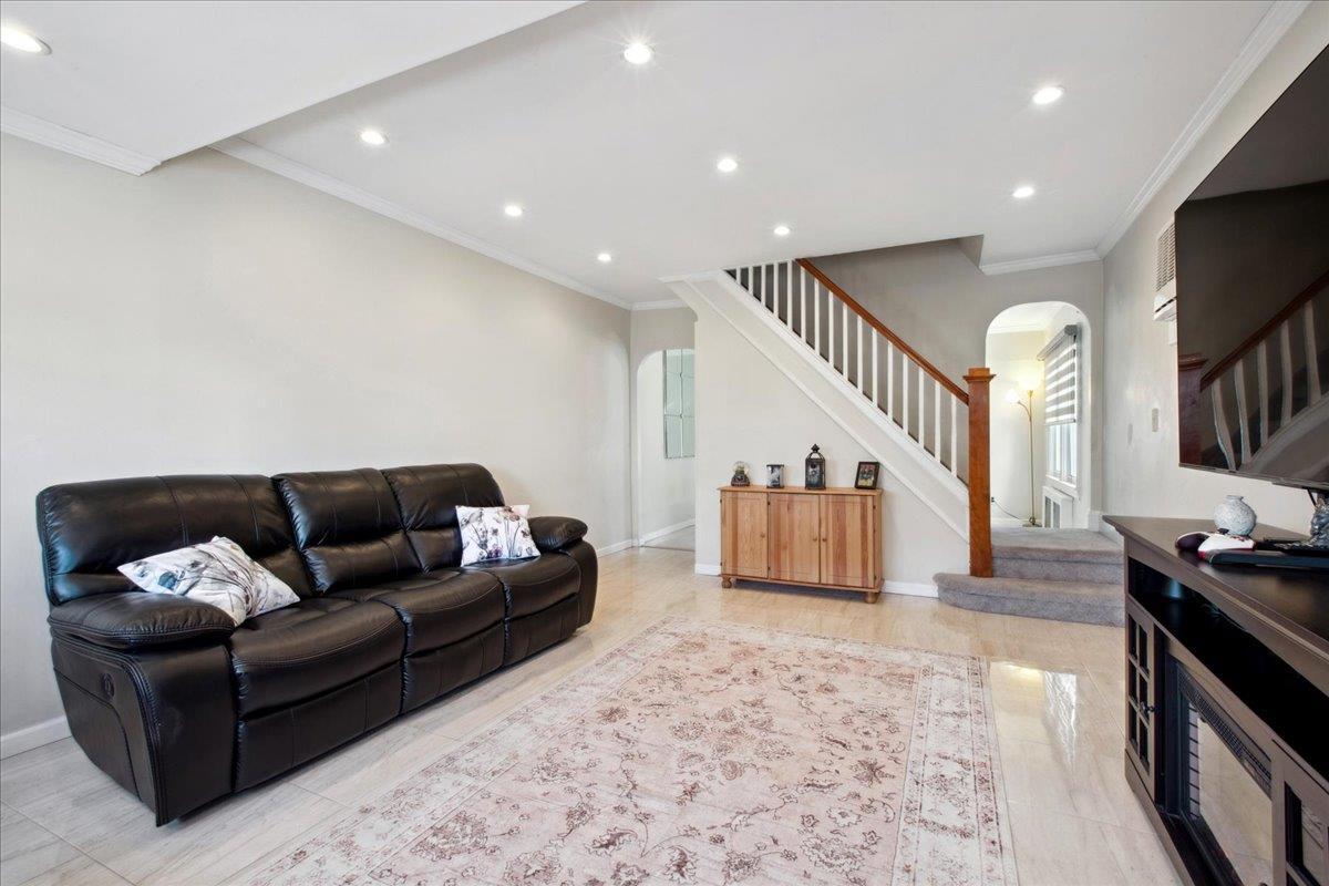 Single Family 73rd  Brooklyn, NY 11234, MLS-845534-6