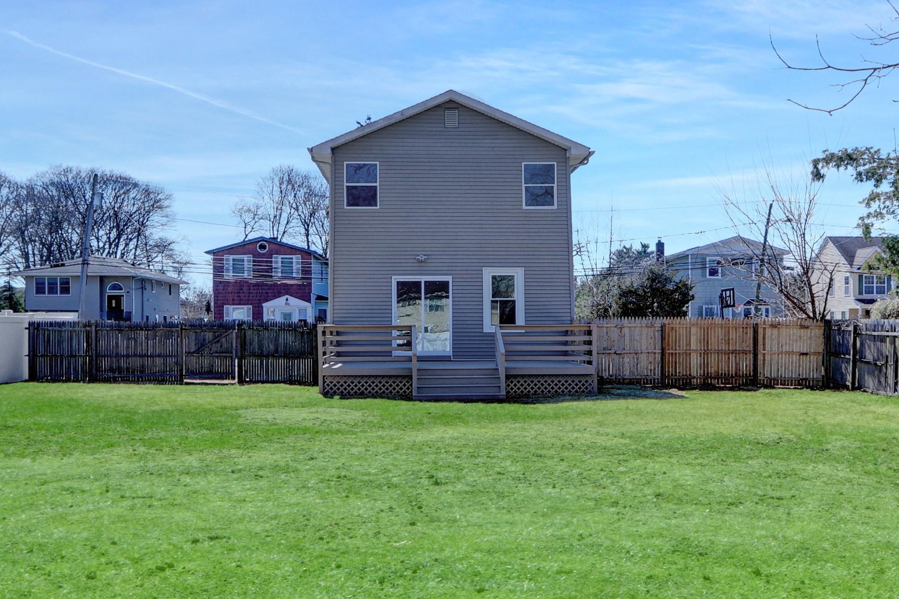 Single Family Fairview  Suffolk County, NY 11752, MLS-845545-29