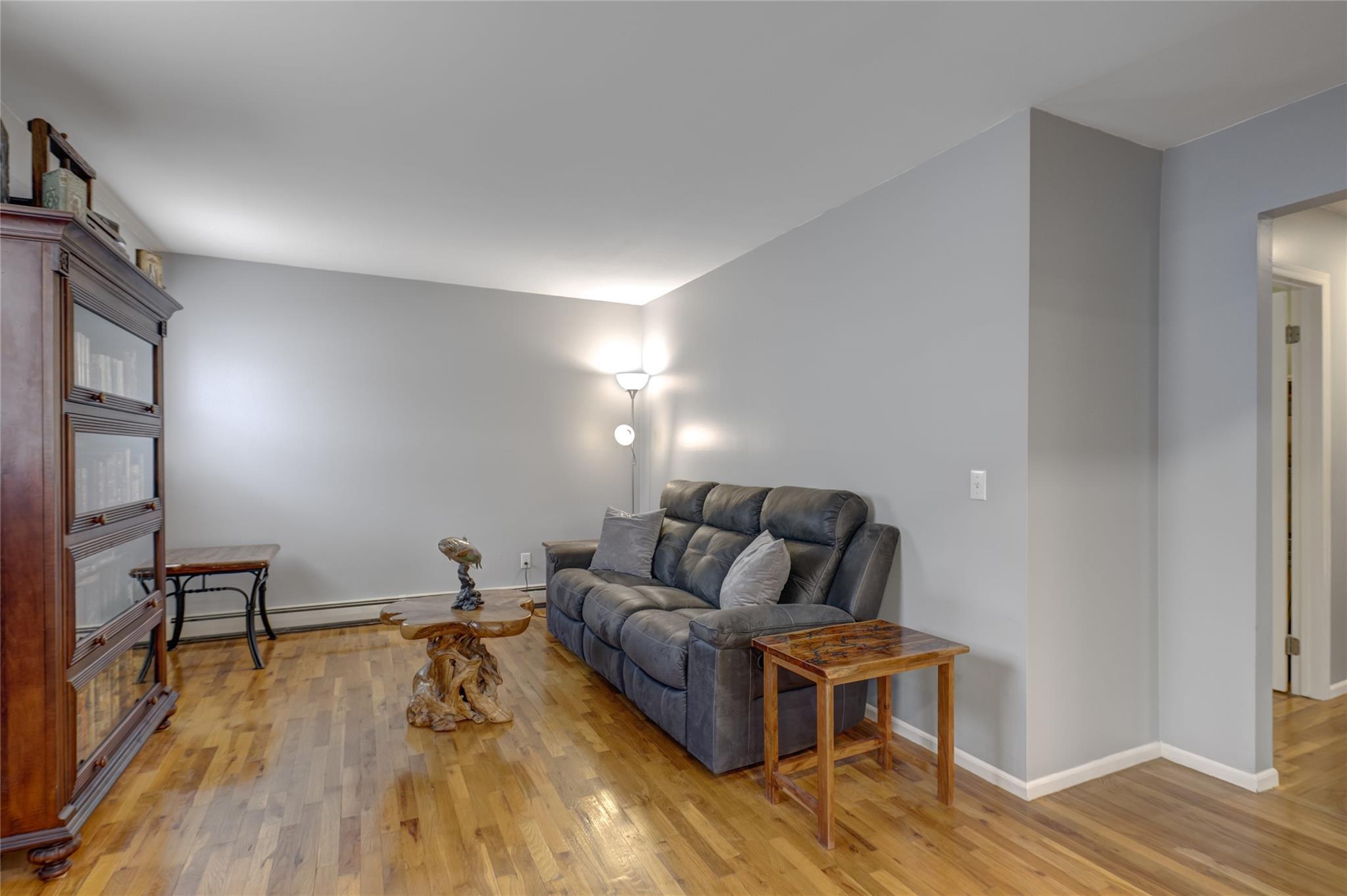 Single Family Godfrey  Nassau County, NY 11709, MLS-845574-16