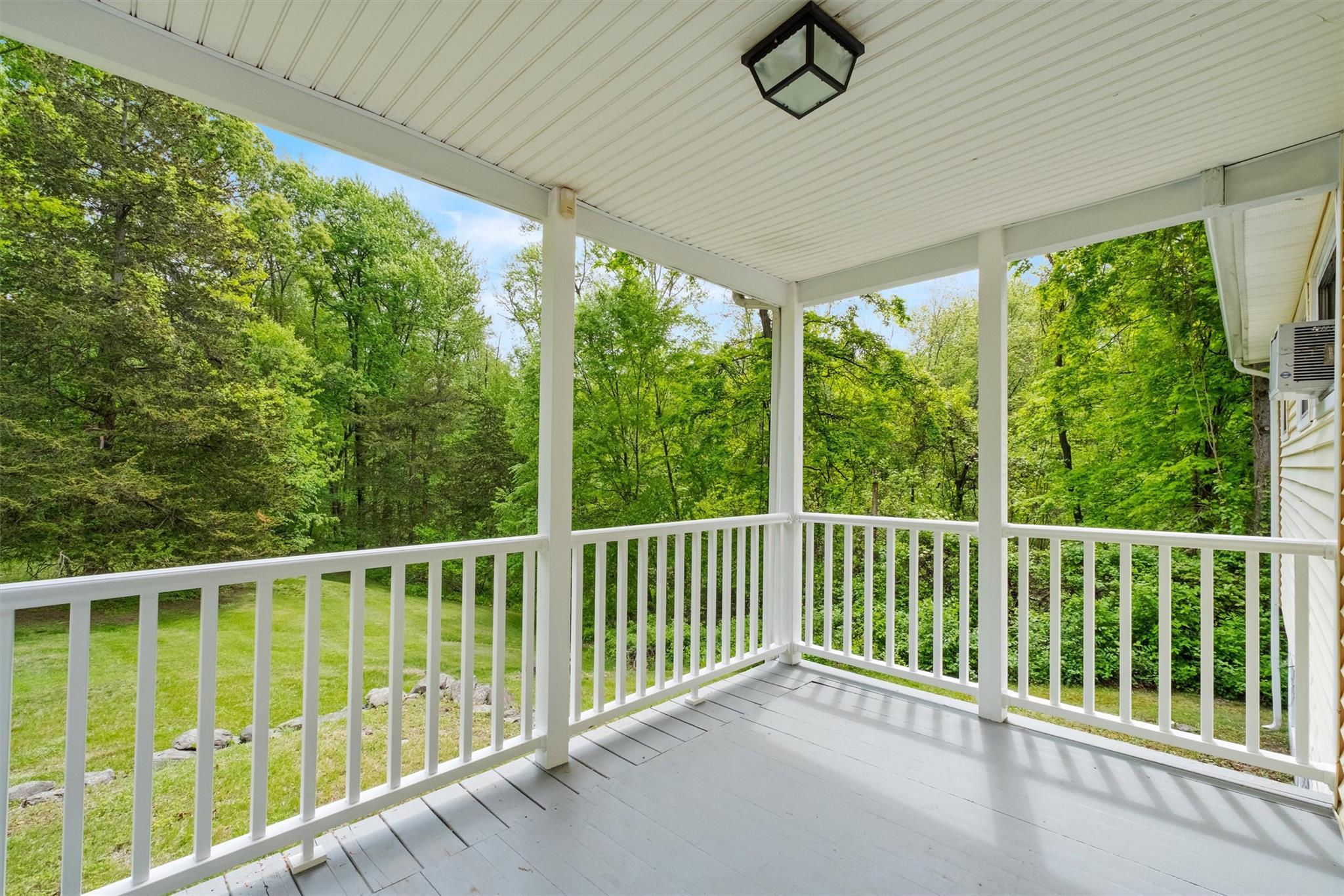 Single Family Brannon  Dutchess County, NY 12590, MLS-845590-32