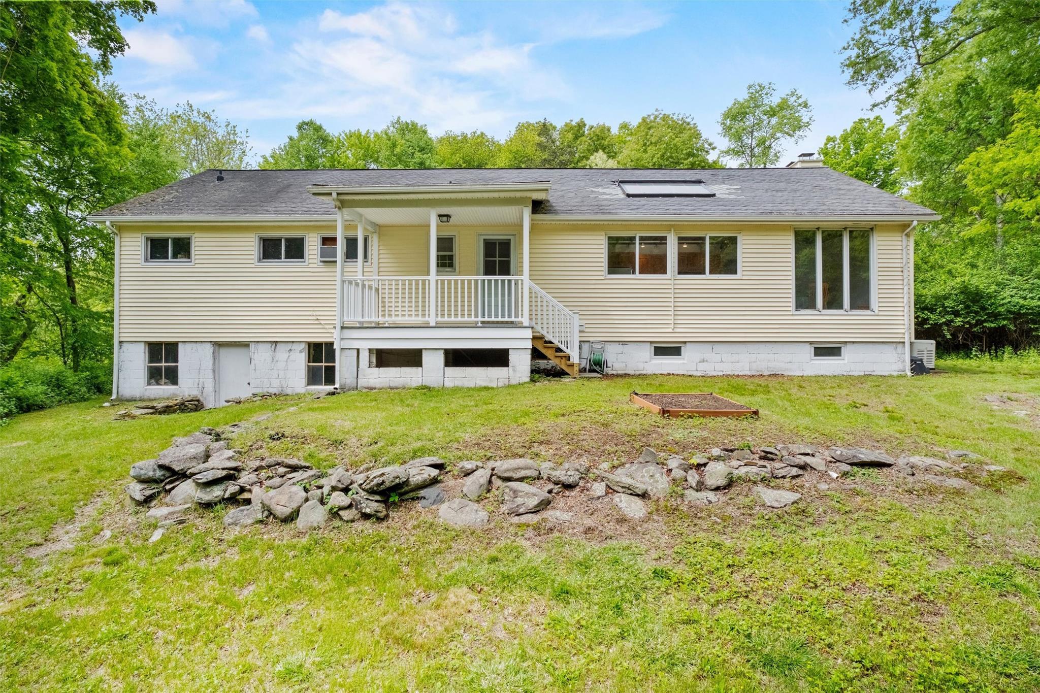Single Family Brannon  Dutchess County, NY 12590, MLS-845590-37
