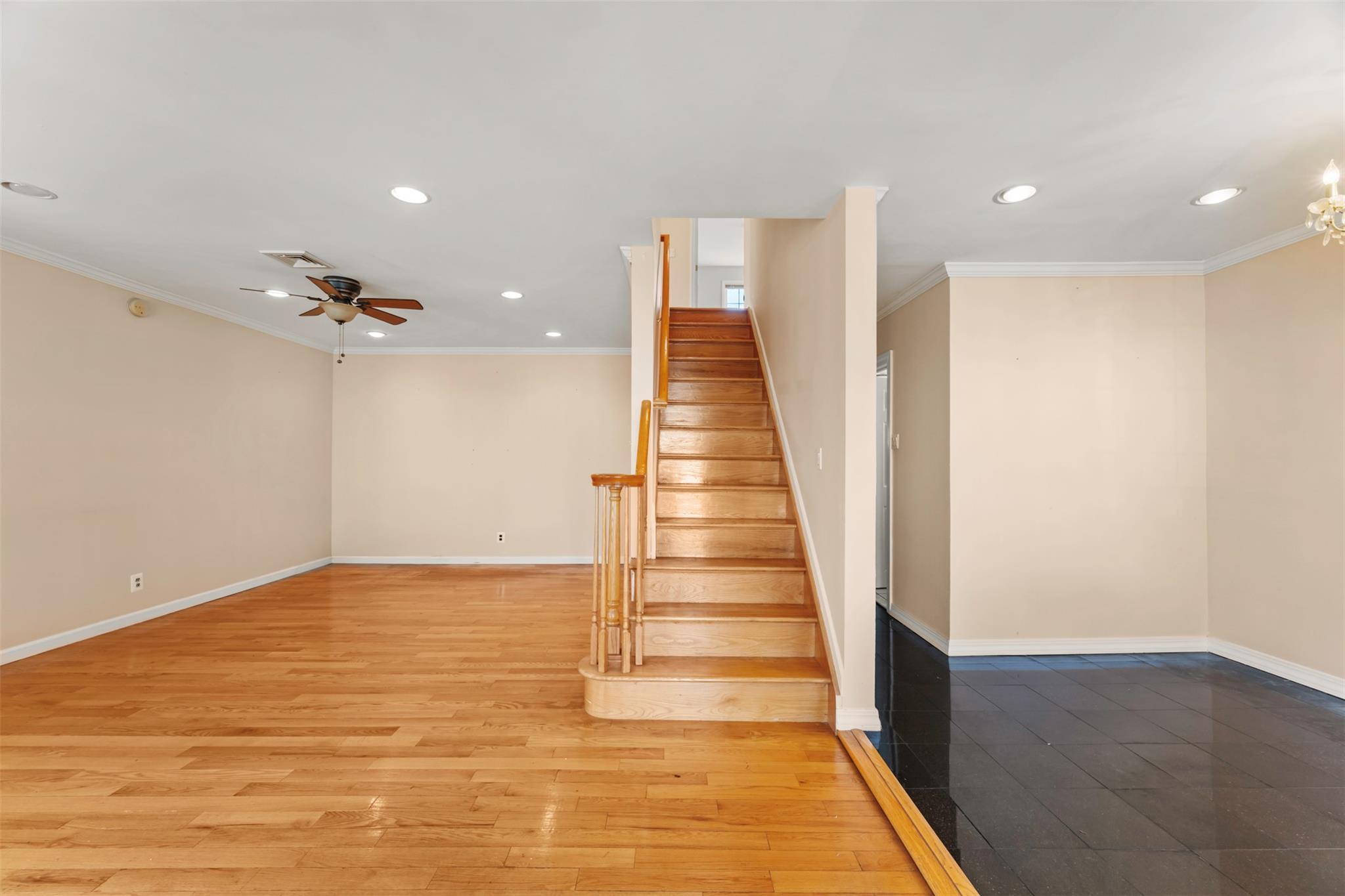 Single Family 250  Queens, NY 11426, MLS-845592-8