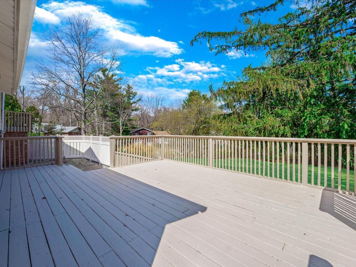 Single Family Red Spring  Nassau County, NY 11542, MLS-845598-24