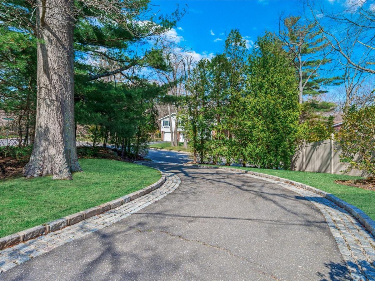 Single Family Red Spring  Nassau County, NY 11542, MLS-845598-4