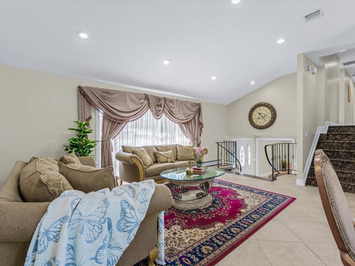 Single Family Red Spring  Nassau County, NY 11542, MLS-845598-8