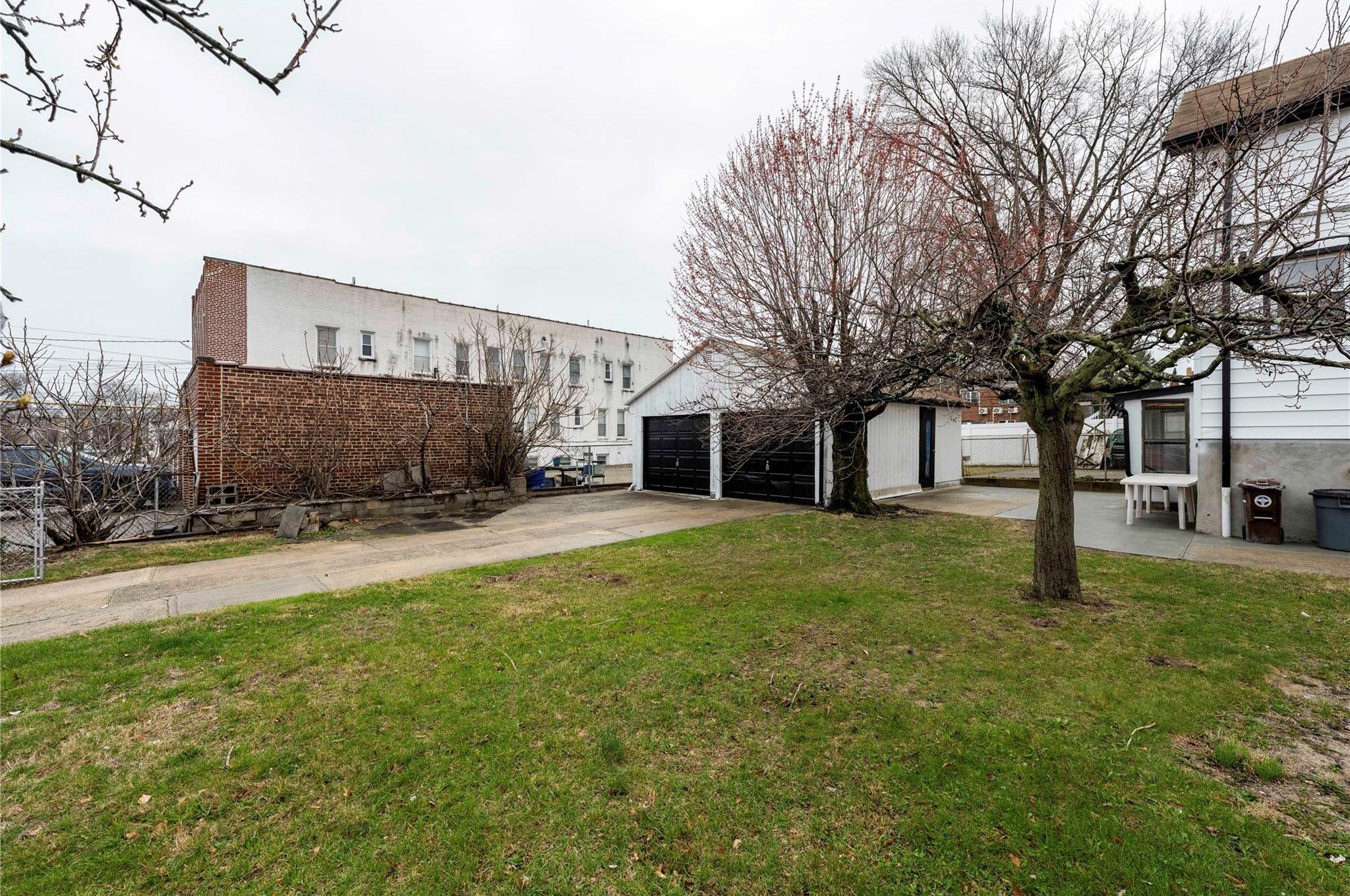 Single Family Edison Avenue  Bronx, NY 10461, MLS-845601-18