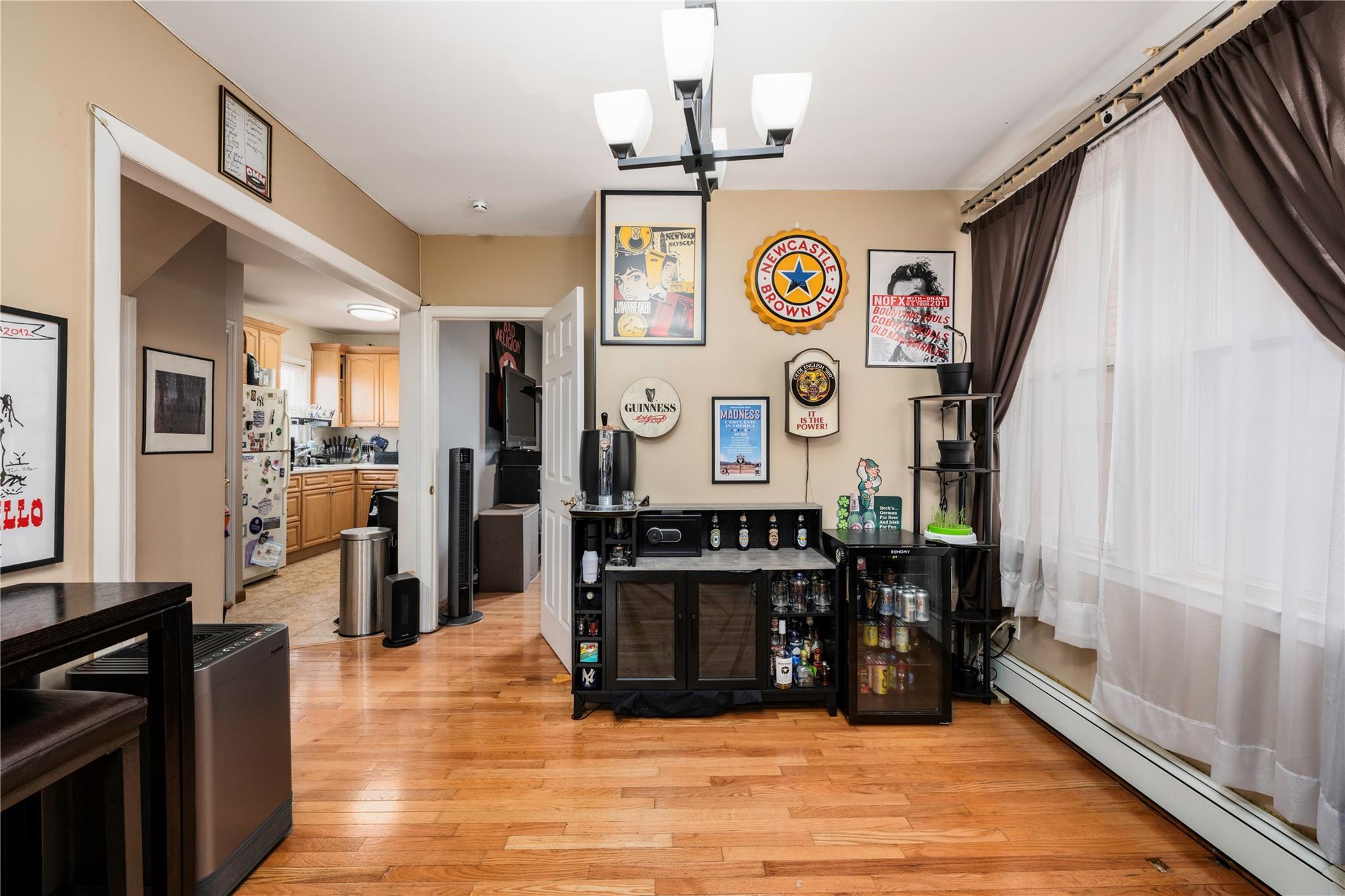 Single Family Edison Avenue  Bronx, NY 10461, MLS-845601-3