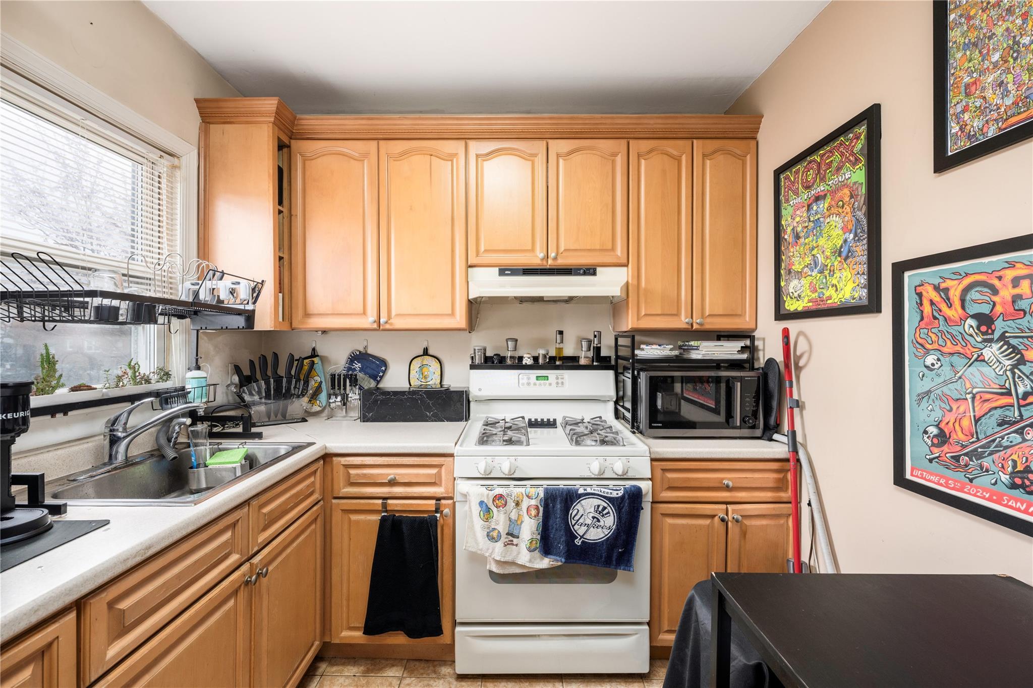 Single Family Edison Avenue  Bronx, NY 10461, MLS-845601-5