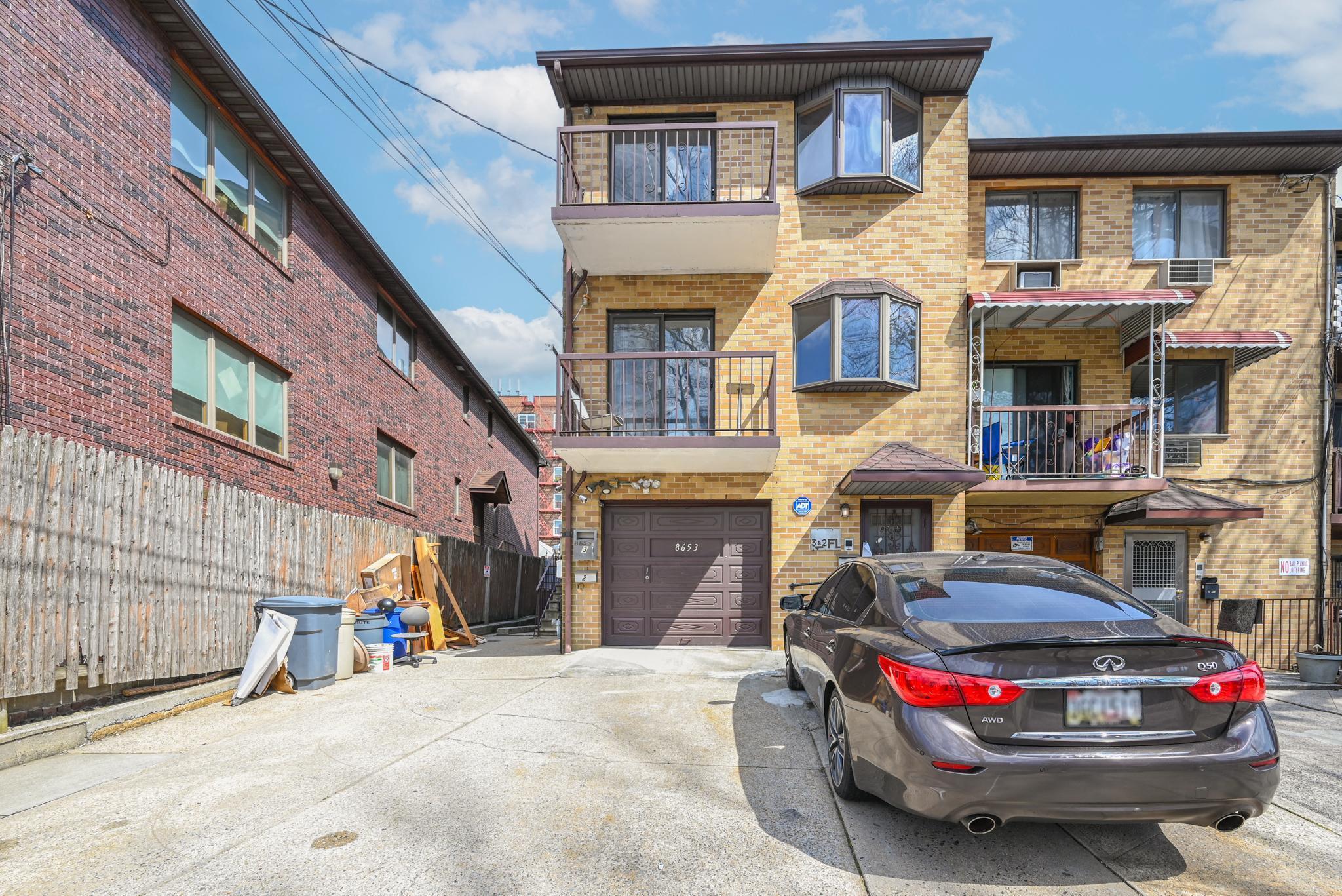 Apartment Avon  Queens, NY 11432, MLS-845650-8