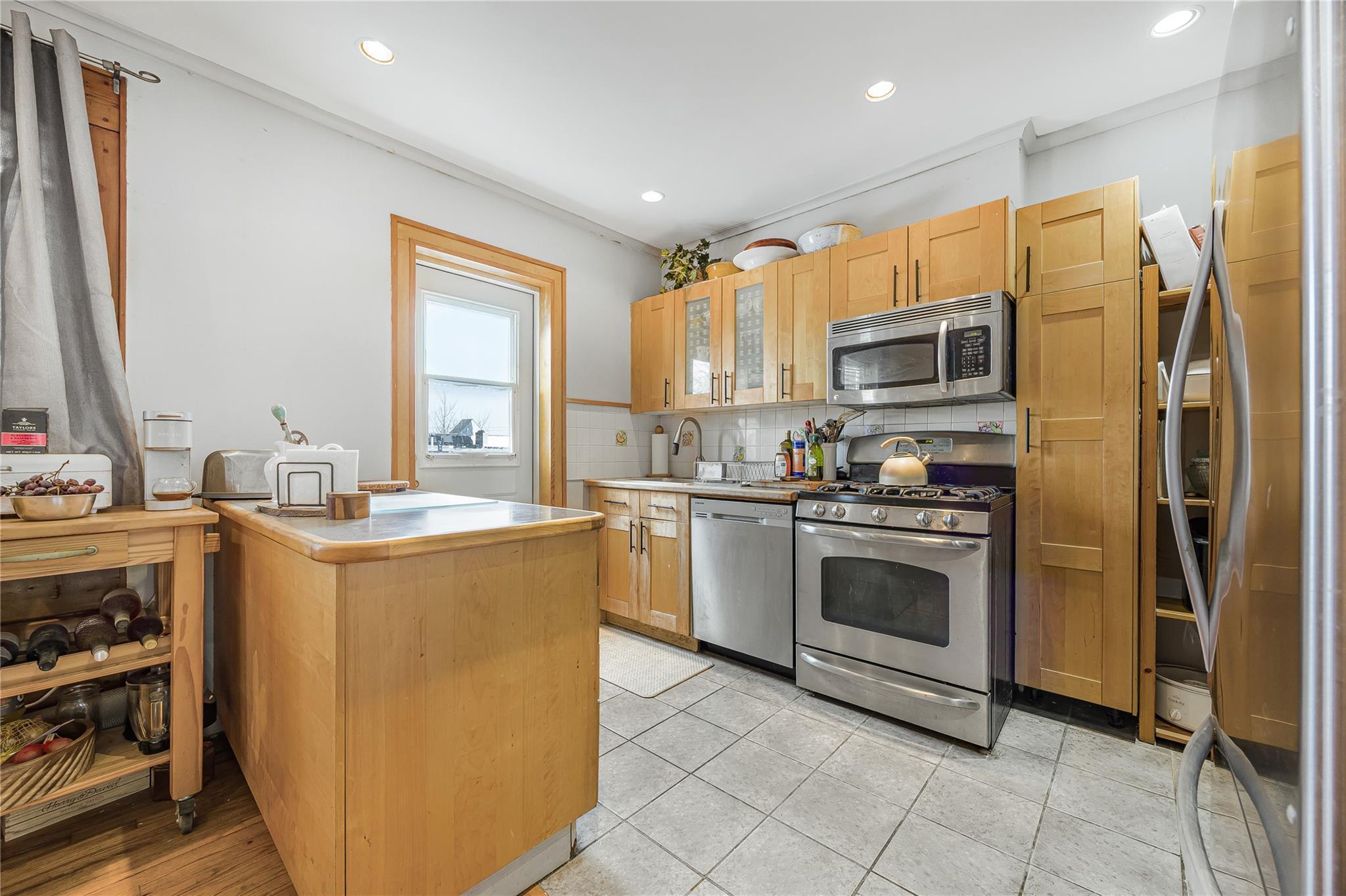 Single Family Mickle  Bronx, NY 10469, MLS-845661-7