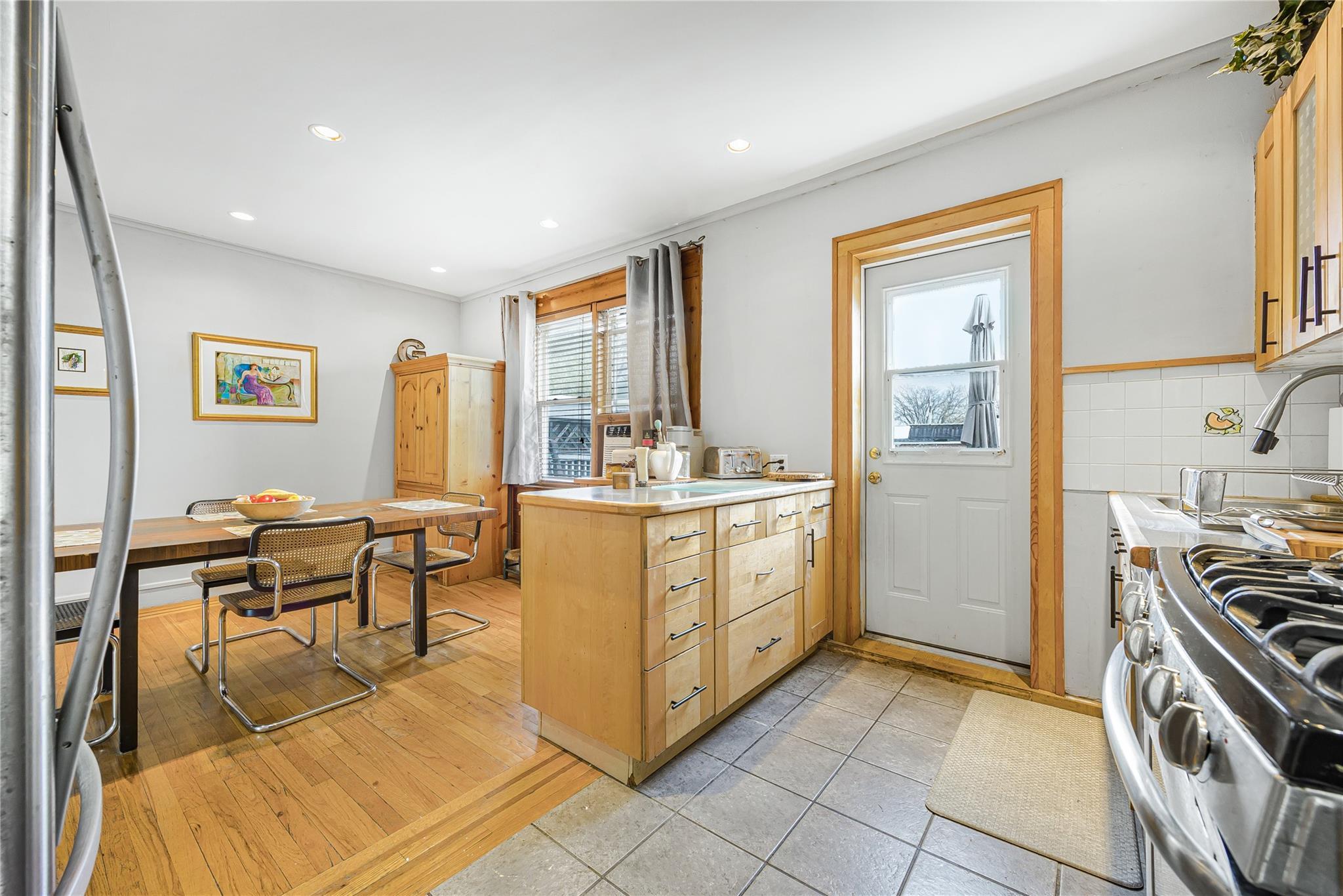 Single Family Mickle  Bronx, NY 10469, MLS-845661-9