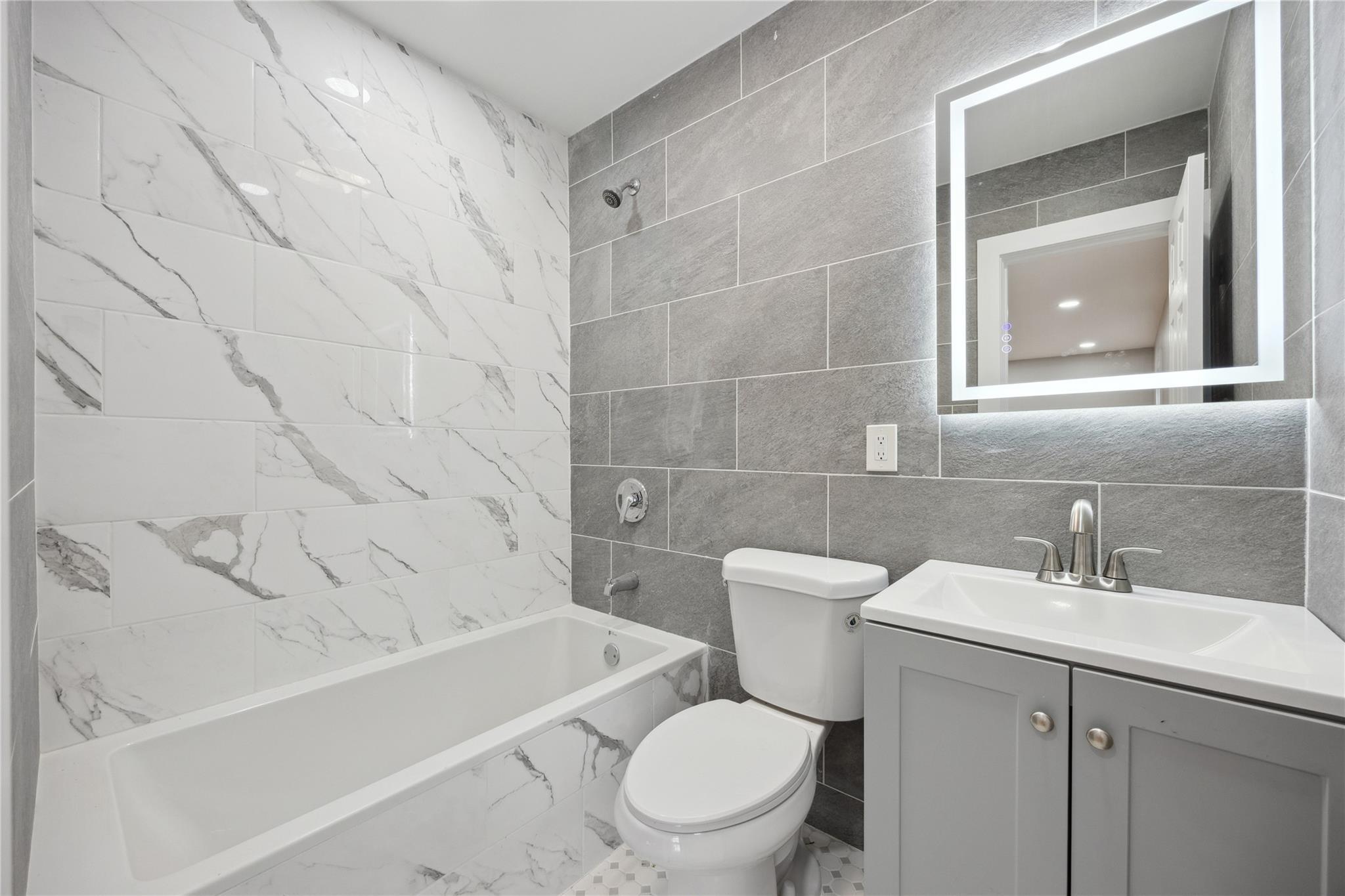 Single Family 134  Queens, NY 11422, MLS-845666-10