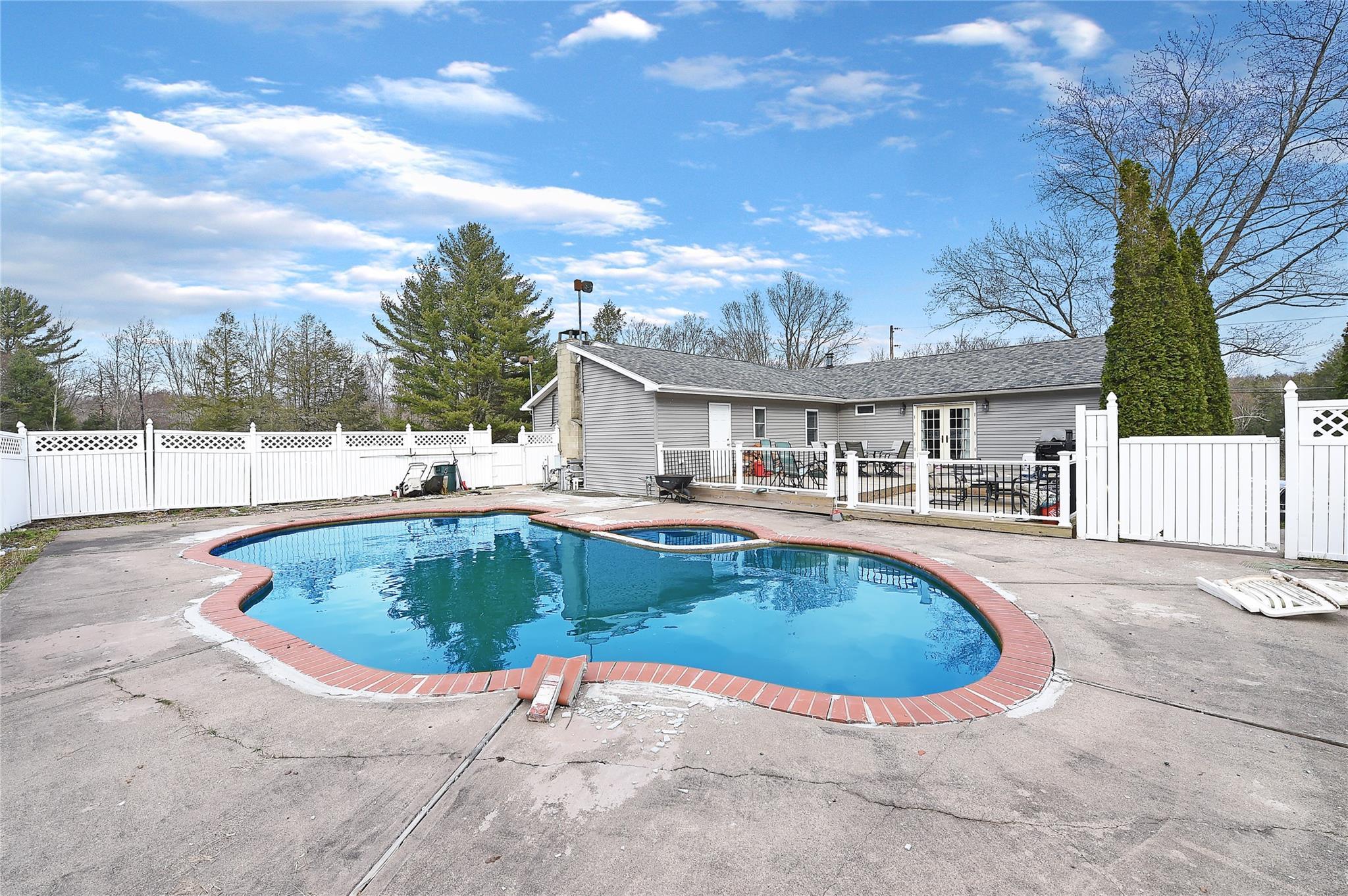 Single Family Meyerhoff  Sullivan County, NY 12747, MLS-845670-35