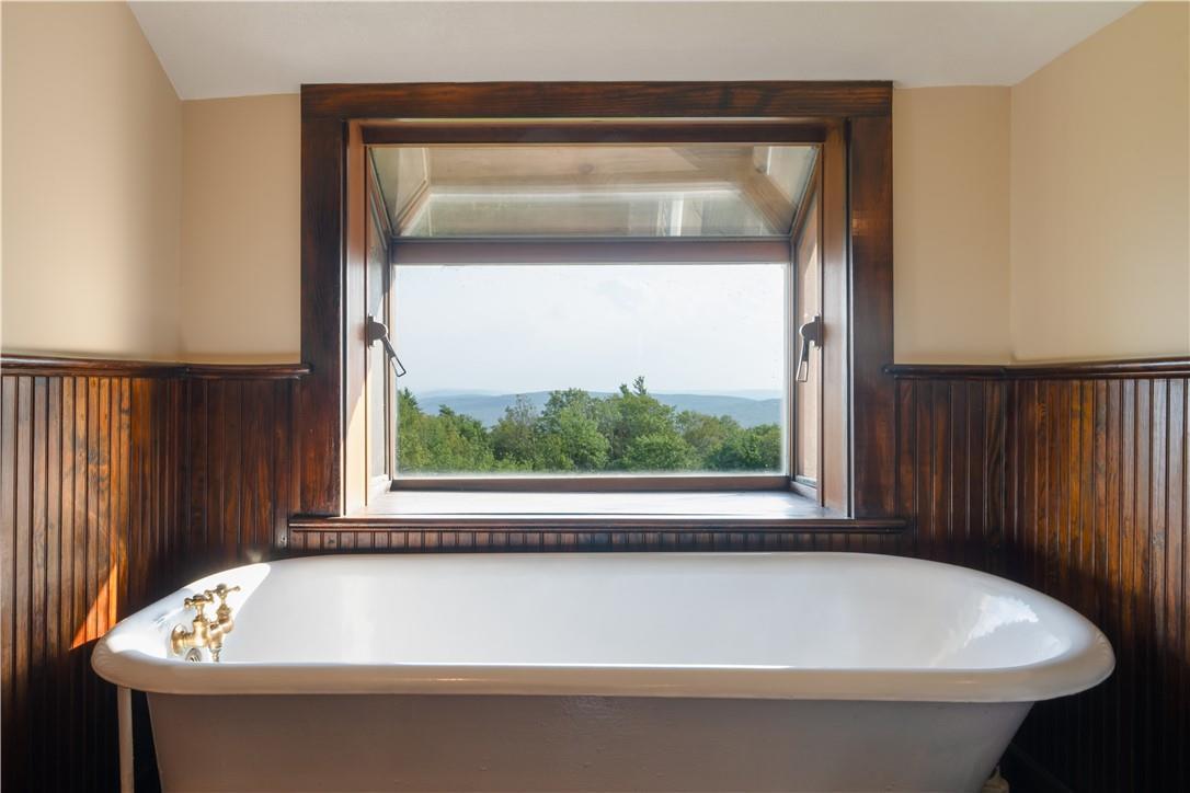 Single Family Vista Maria  Ulster County, NY 12420, MLS-845696-24