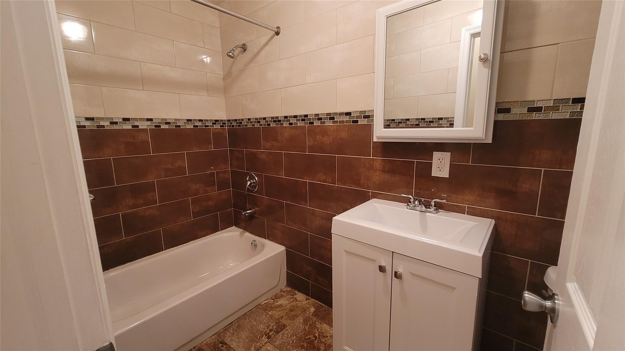 Apartment Hughes  Bronx, NY 10457, MLS-845715-8