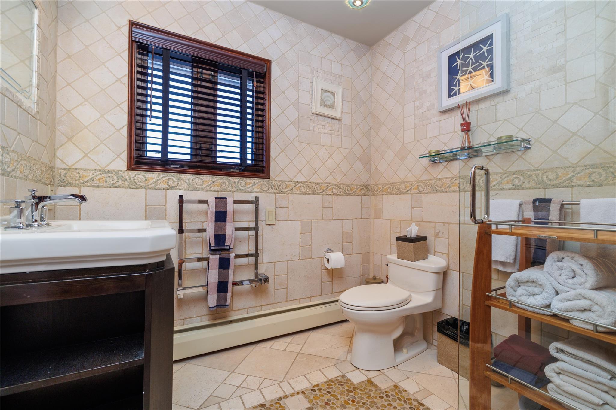 Single Family Willa  Nassau County, NY 11758, MLS-845716-22