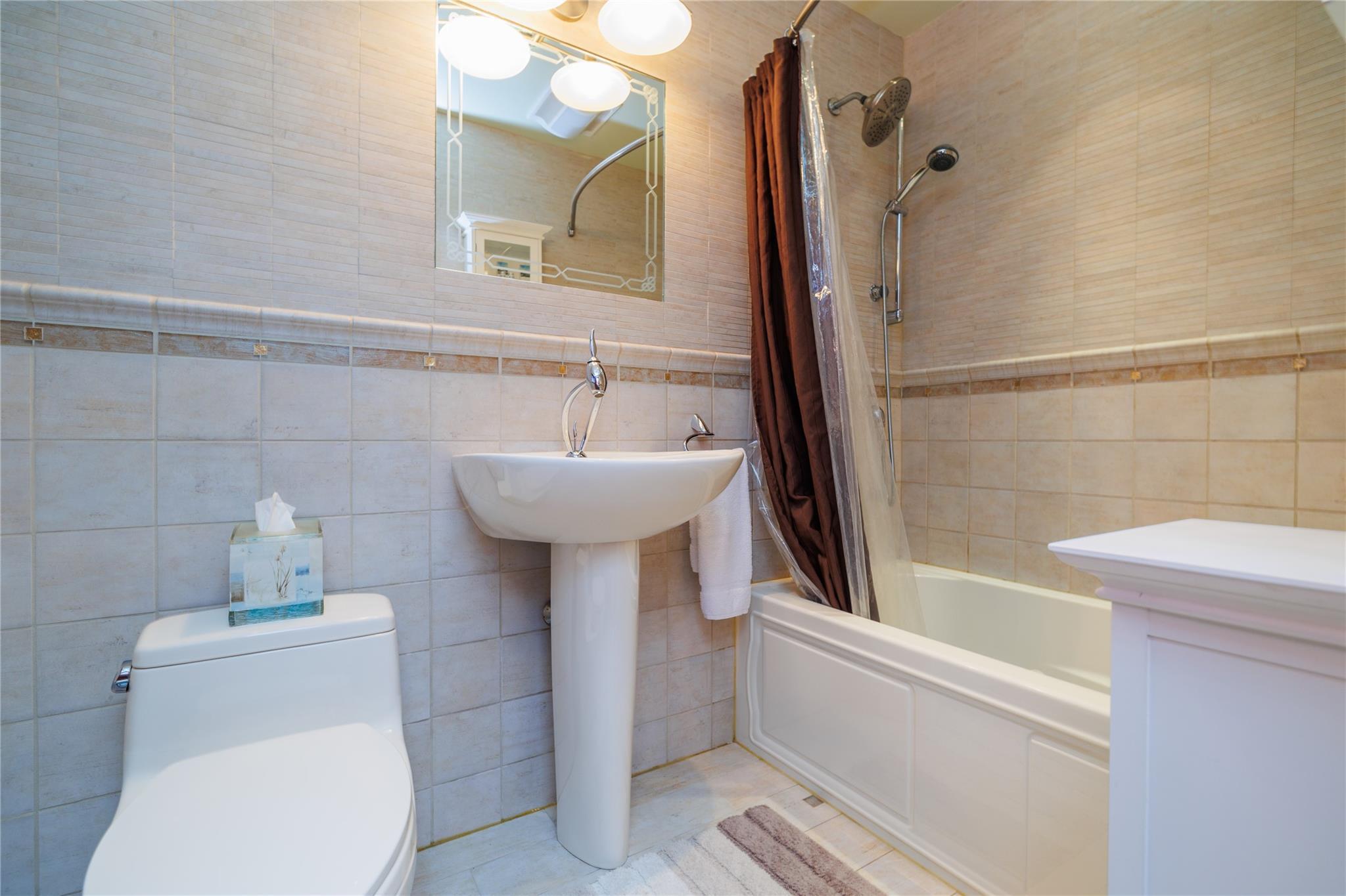 Single Family Willa  Nassau County, NY 11758, MLS-845716-25