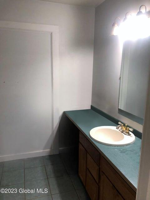 Single Family Ny-9n  Out Of Area, NY 12866, MLS-845733-11