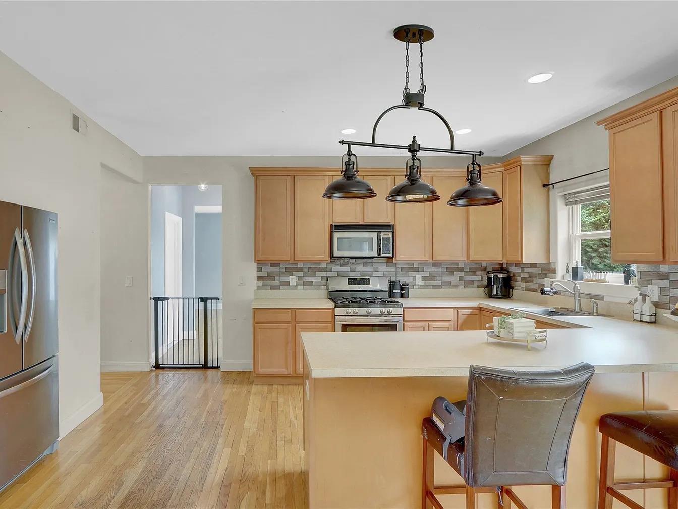 Single Family Island Trail  Suffolk County, NY 11766, MLS-845738-3