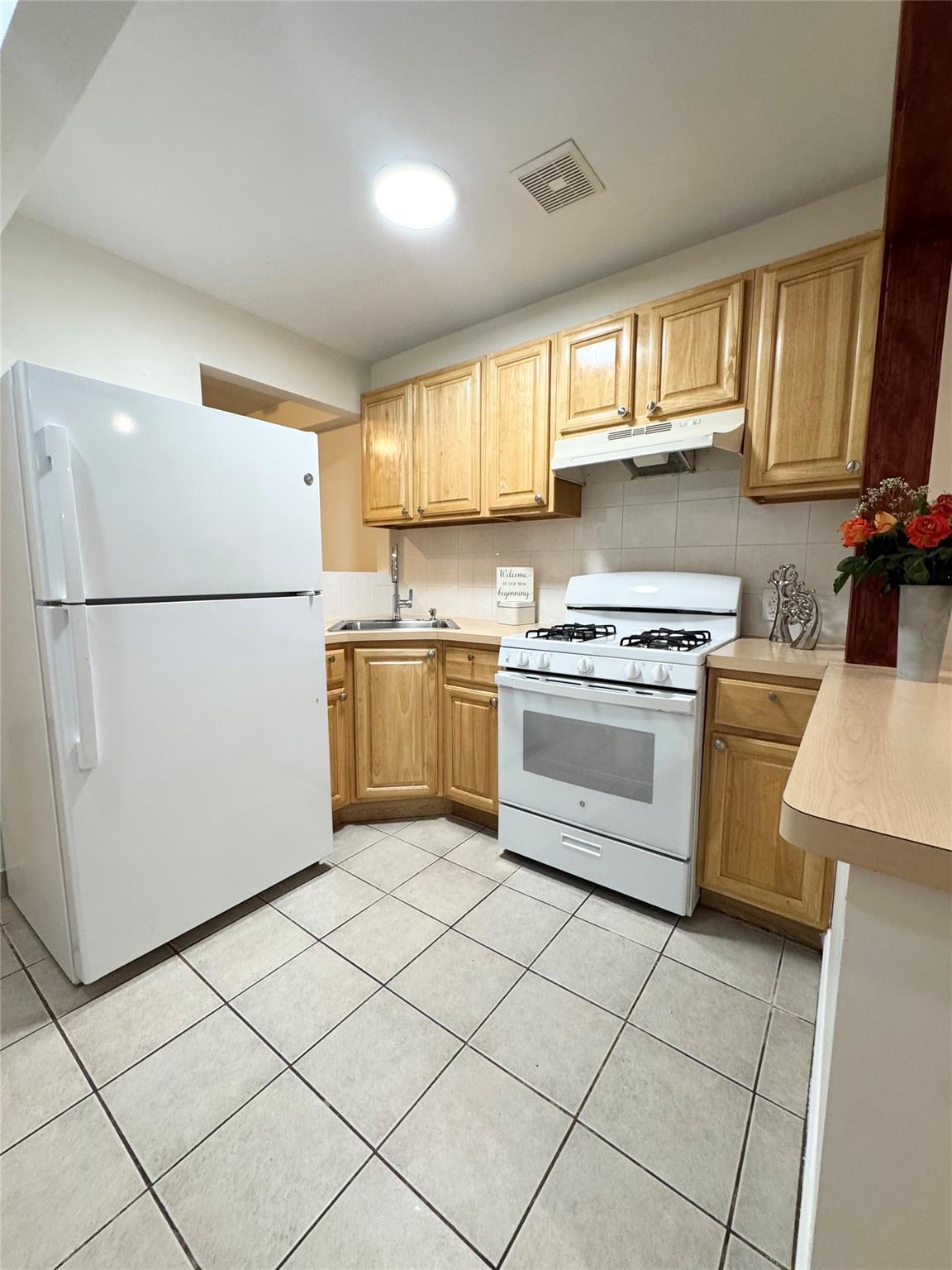 Apartment Lacombe  Bronx, NY 10473, MLS-845754-4