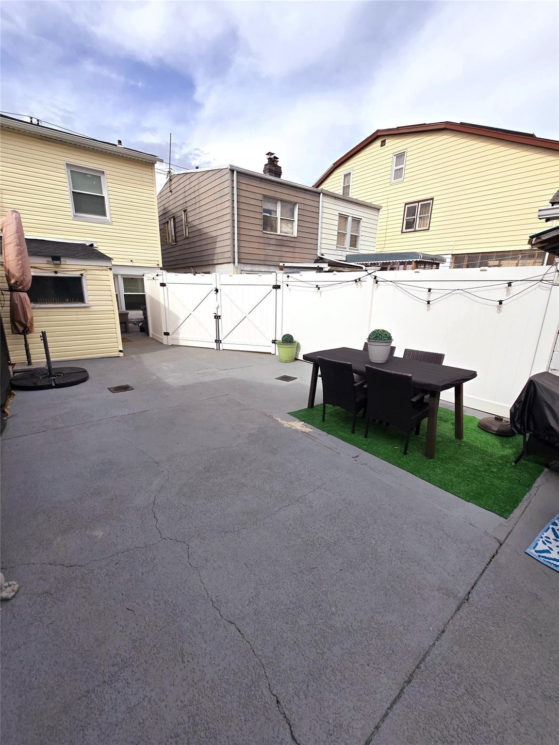 Single Family Sutter  Queens, NY 11417, MLS-845779-10