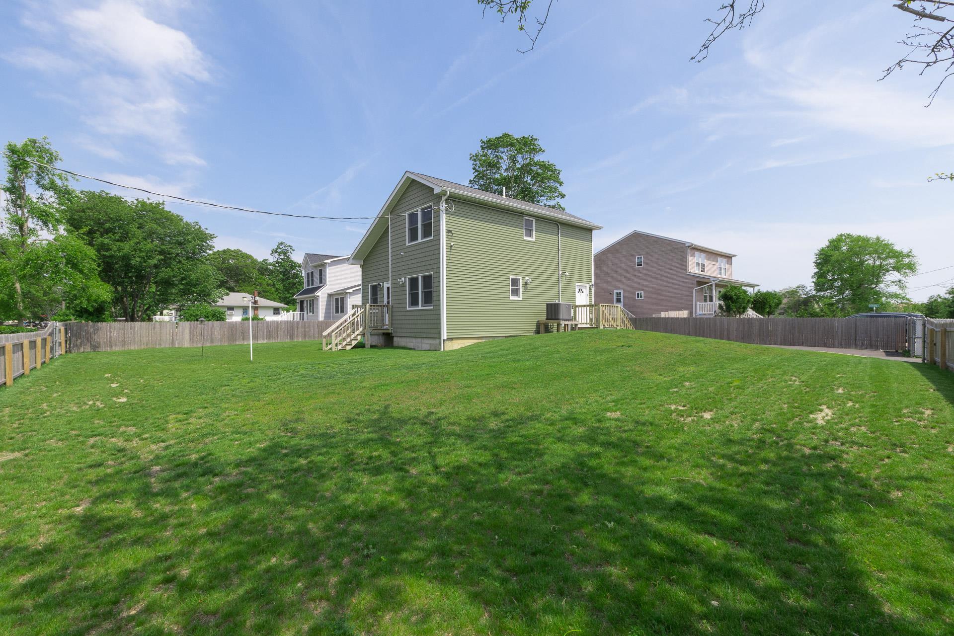 Single Family Lafayette  Suffolk County, NY 11967, MLS-845791-17
