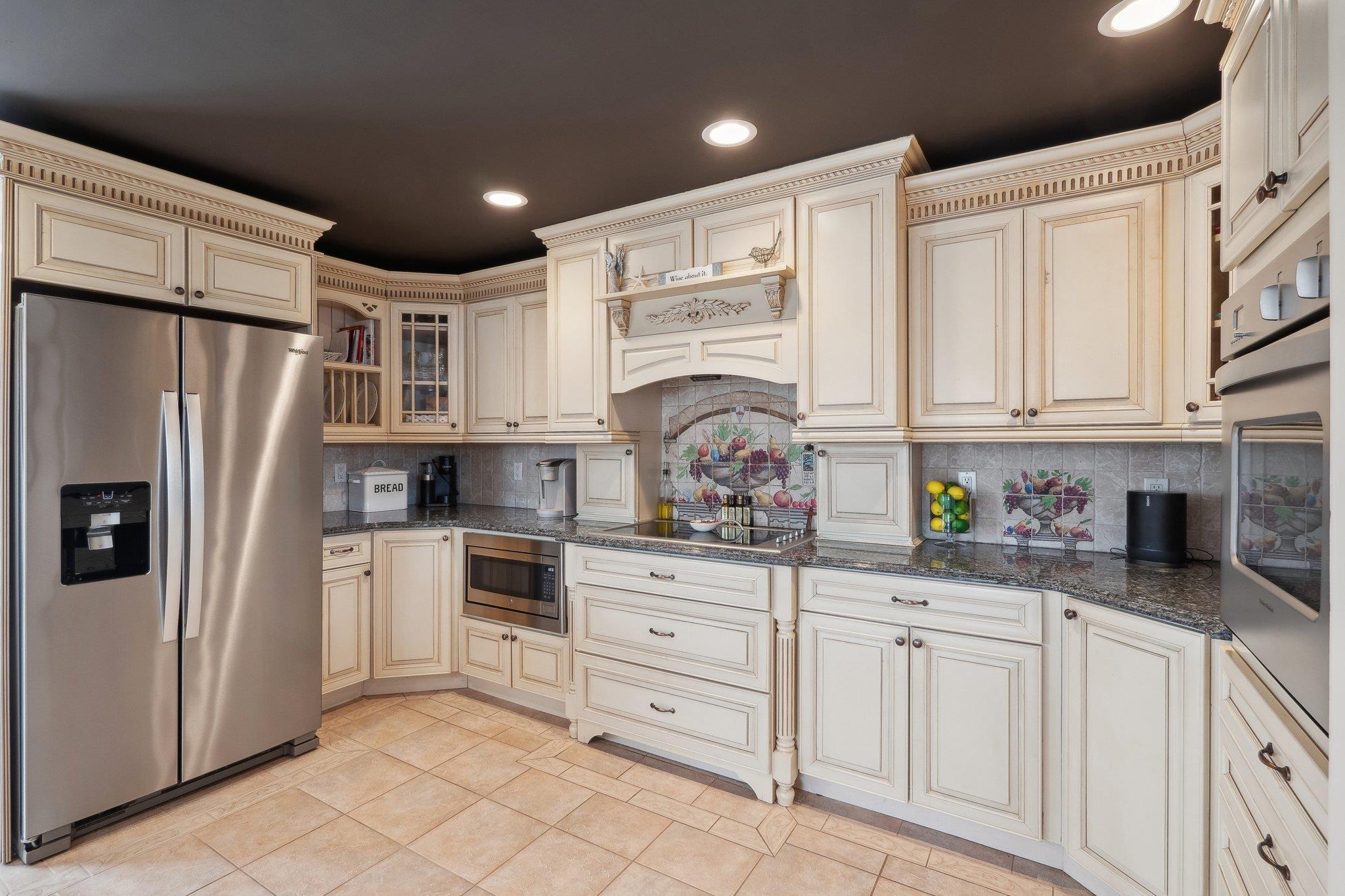 Single Family Red Bridge  Suffolk County, NY 11934, MLS-845815-12