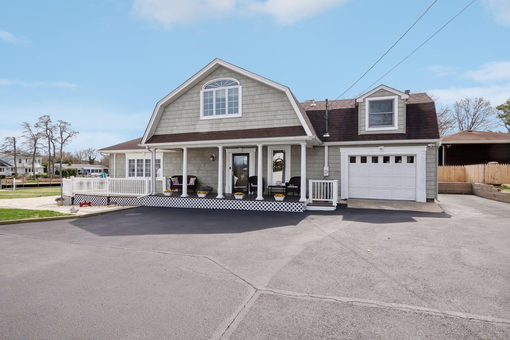 Single Family Red Bridge  Suffolk County, NY 11934, MLS-845815-2