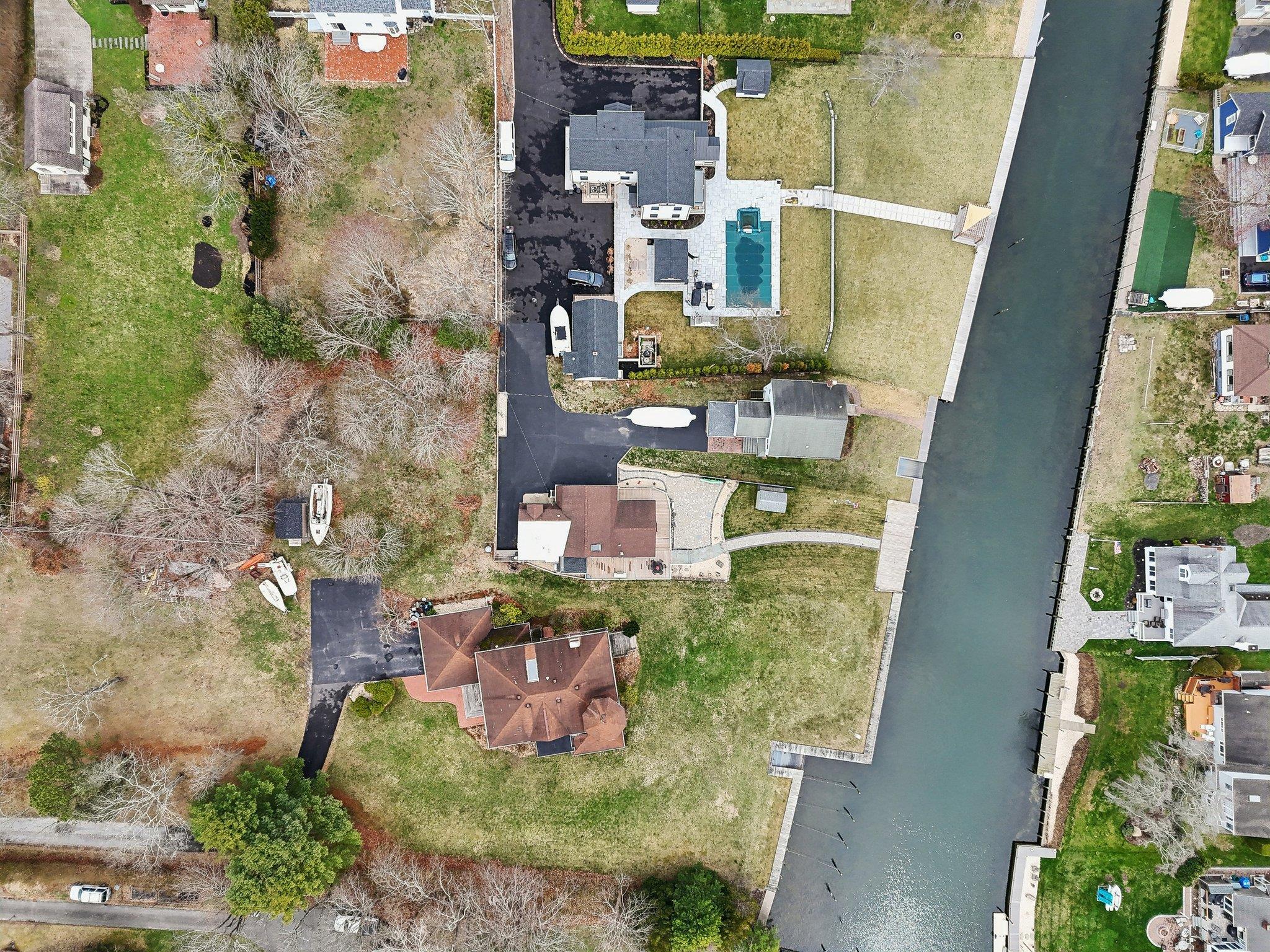 Single Family Red Bridge  Suffolk County, NY 11934, MLS-845815-35