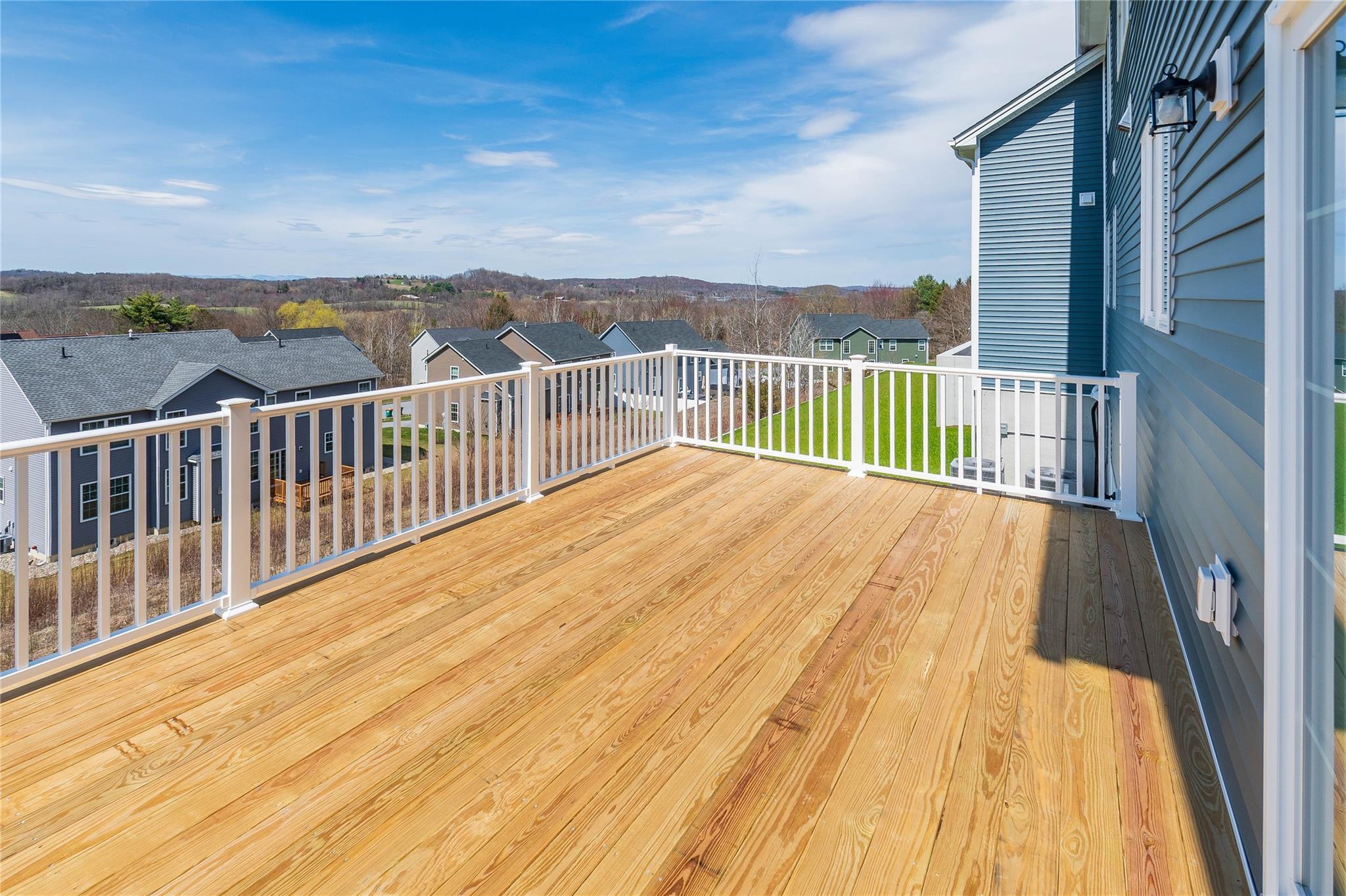 Single Family Dartmouth  Dutchess County, NY 12603, MLS-845816-25