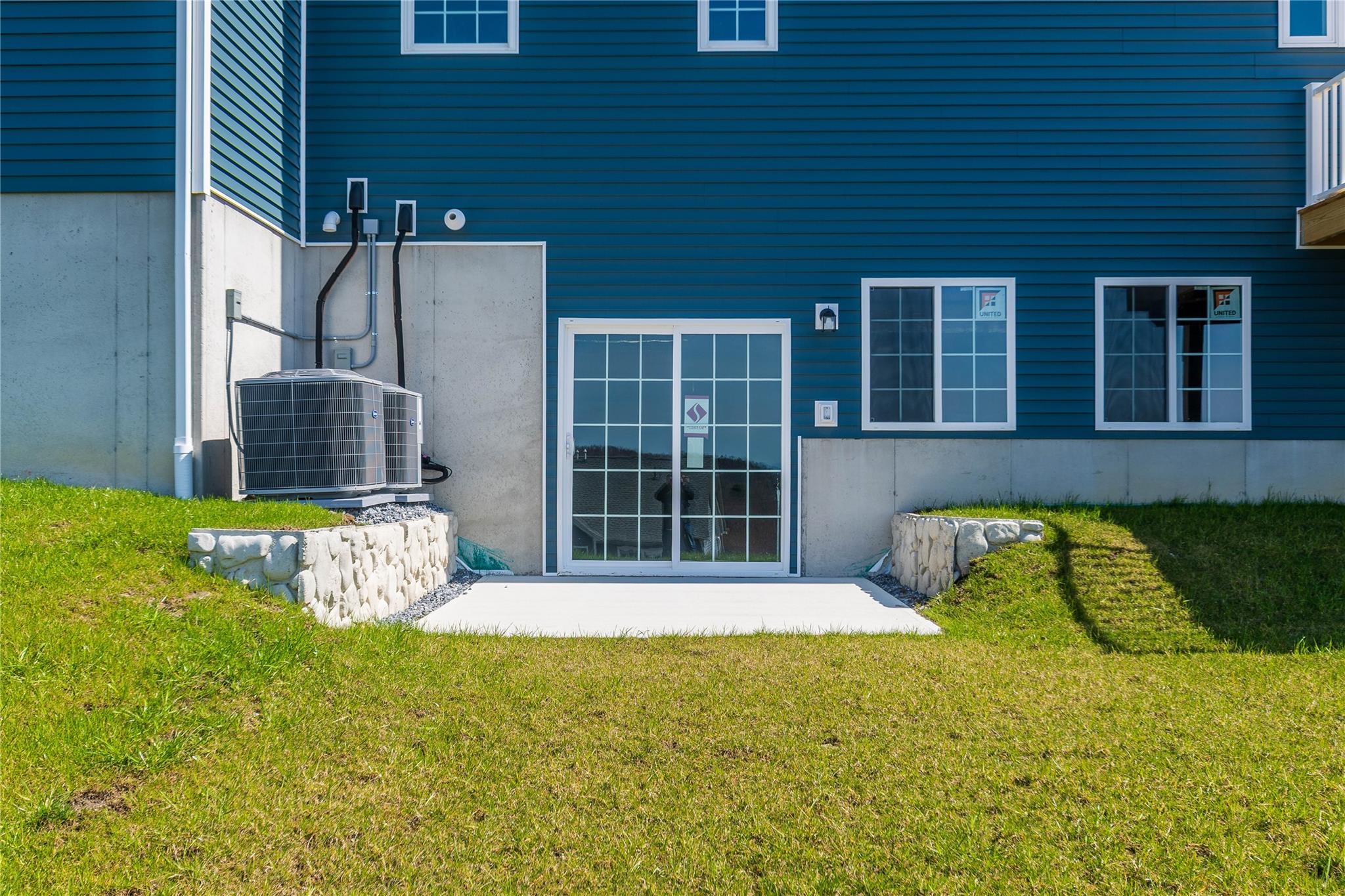Single Family Dartmouth  Dutchess County, NY 12603, MLS-845816-27