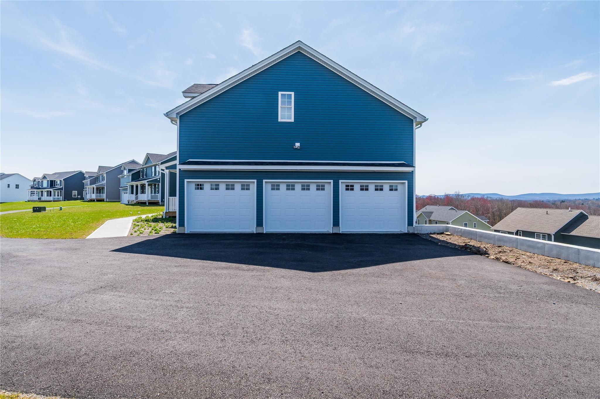 Single Family Dartmouth  Dutchess County, NY 12603, MLS-845816-28