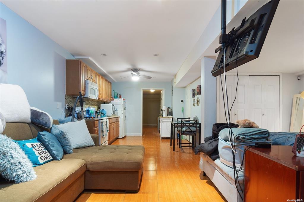 Single Family 45  Queens, NY 11361, MLS-845826-4