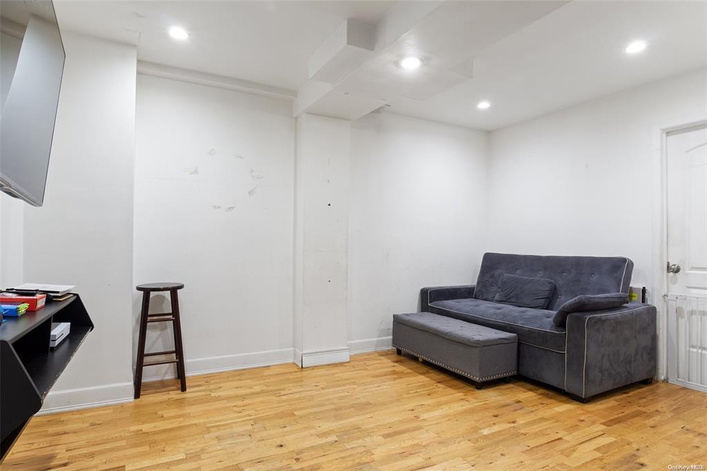 Single Family 45  Queens, NY 11361, MLS-845826-6