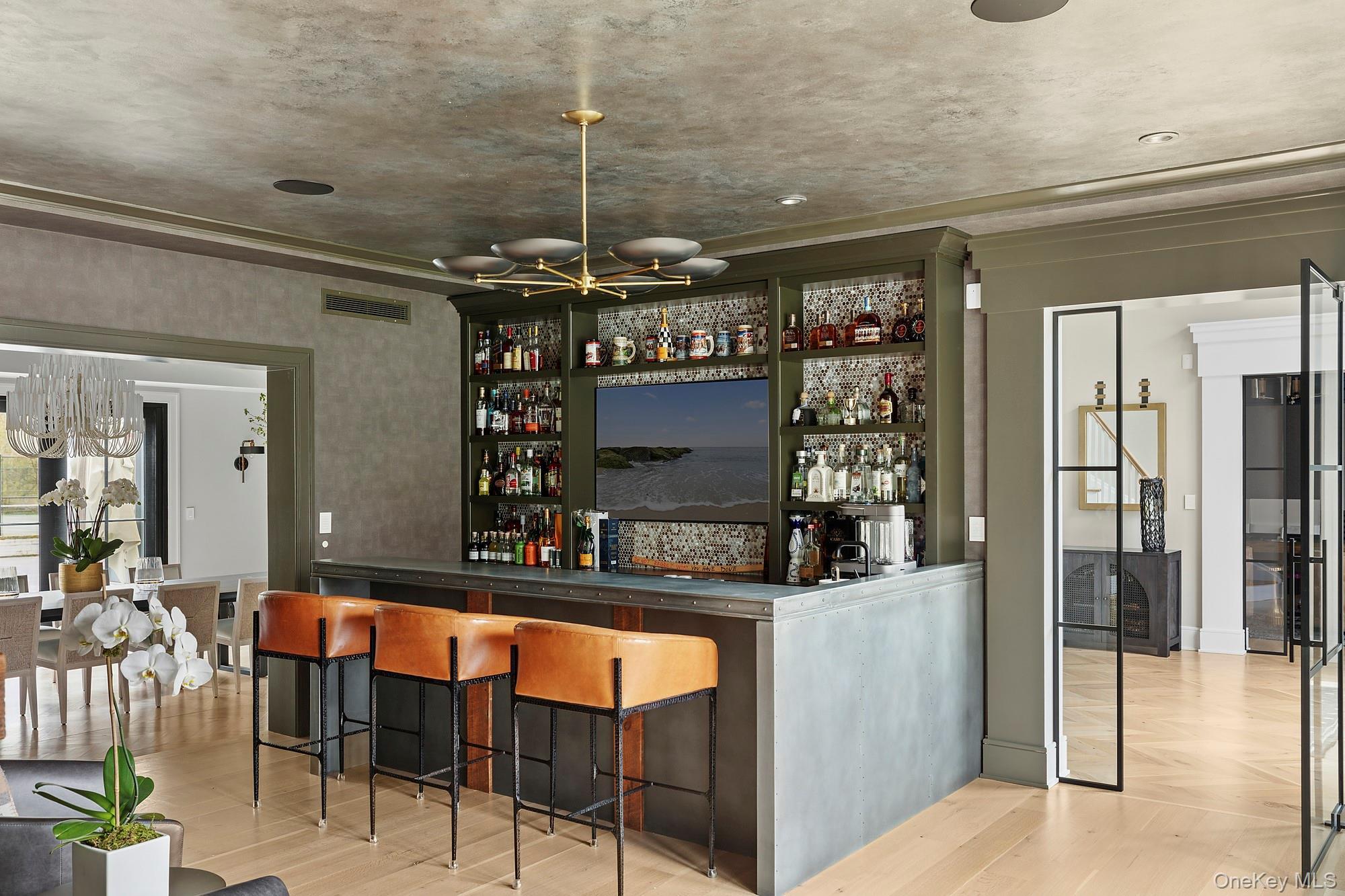 Single Family Pound Hollow Nassau County, NY 11545, MLS-845880-10