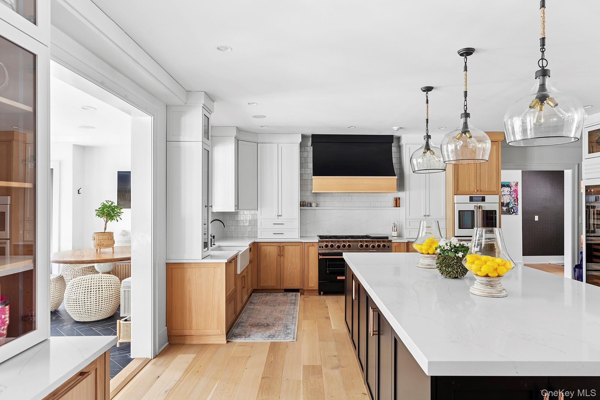 Single Family Pound Hollow Nassau County, NY 11545, MLS-845880-14