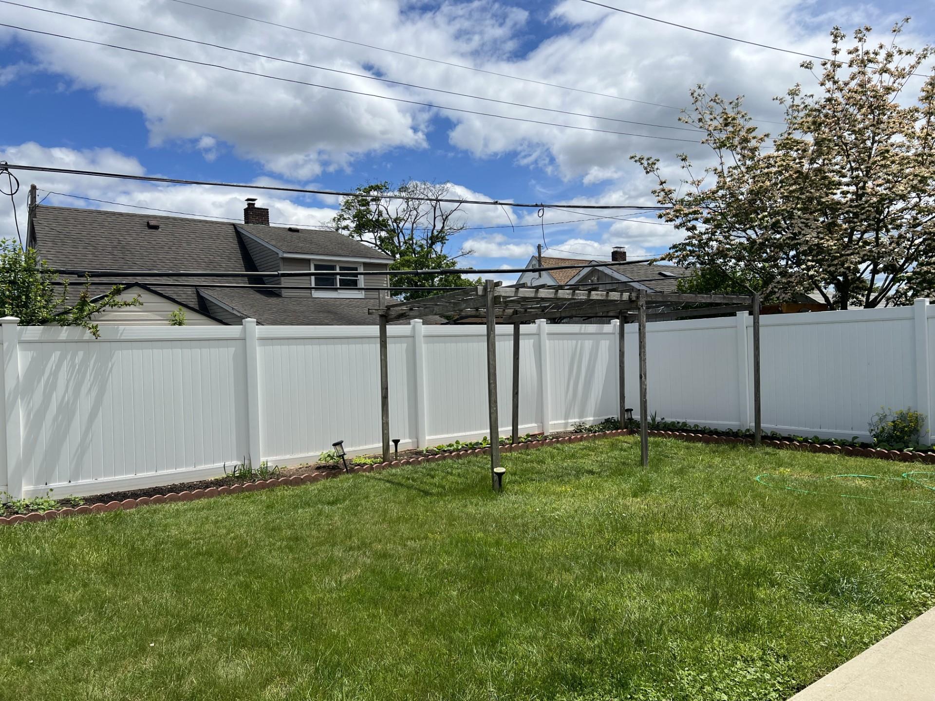 Single Family Fence  Nassau County, NY 11756, MLS-845881-15