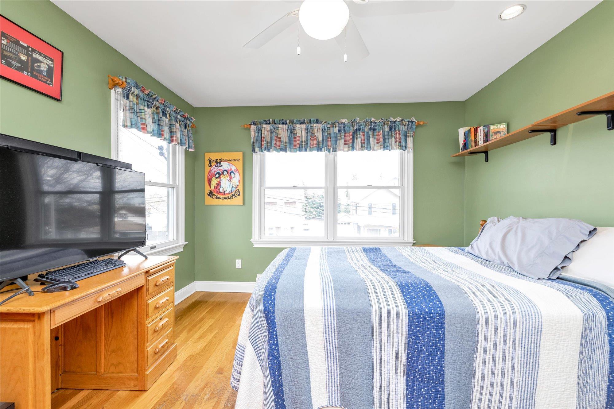Single Family Hoffman  Nassau County, NY 11040, MLS-845942-18