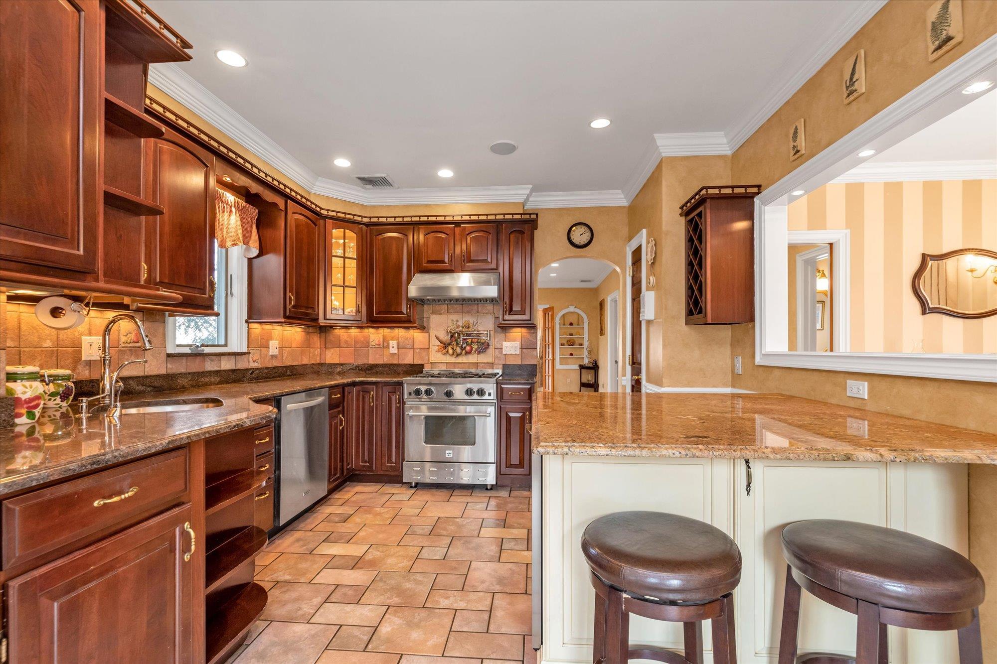 Single Family Hoffman  Nassau County, NY 11040, MLS-845942-7
