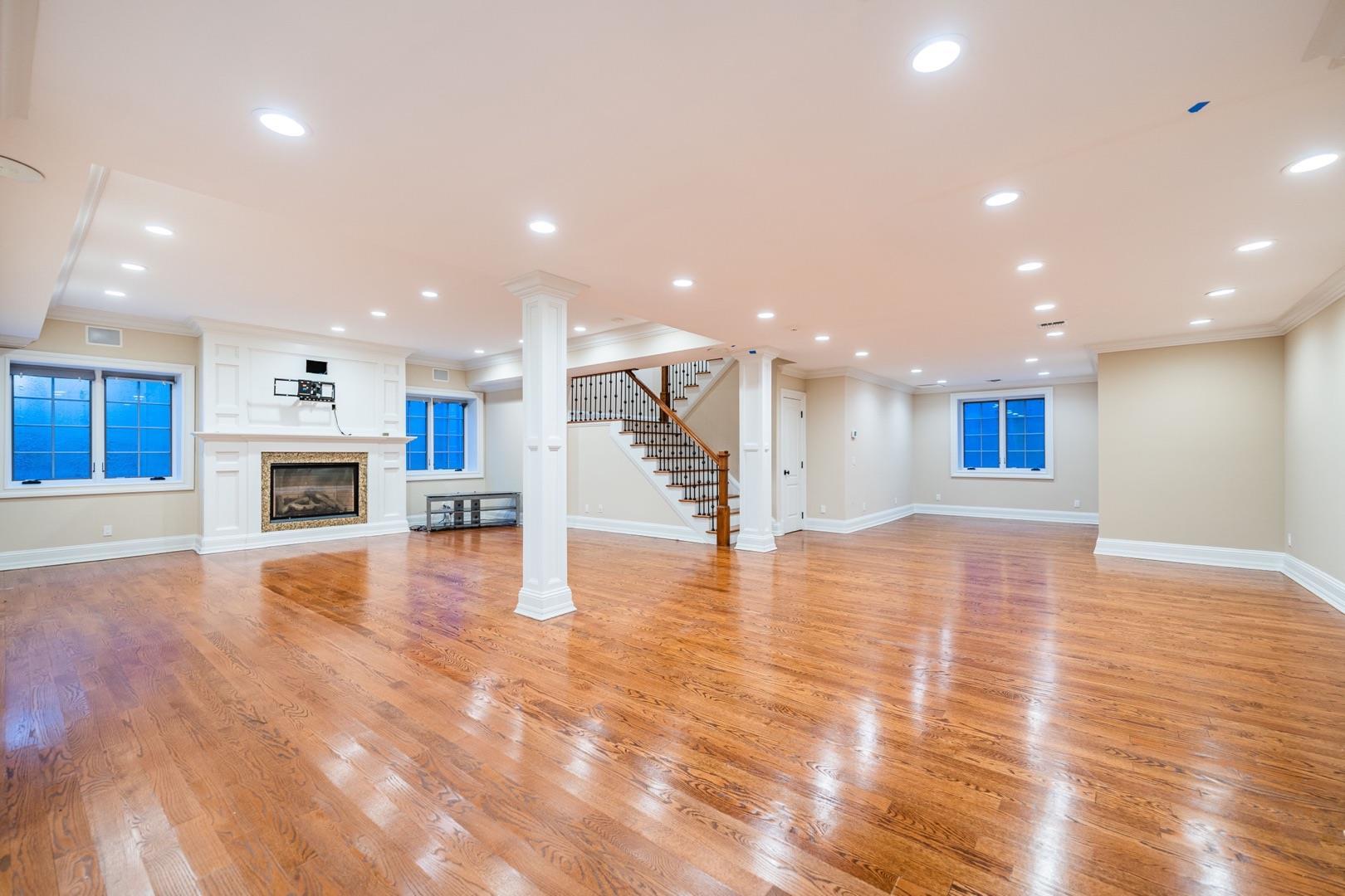 Single Family Victorian  Nassau County, NY 11545, MLS-845947-33