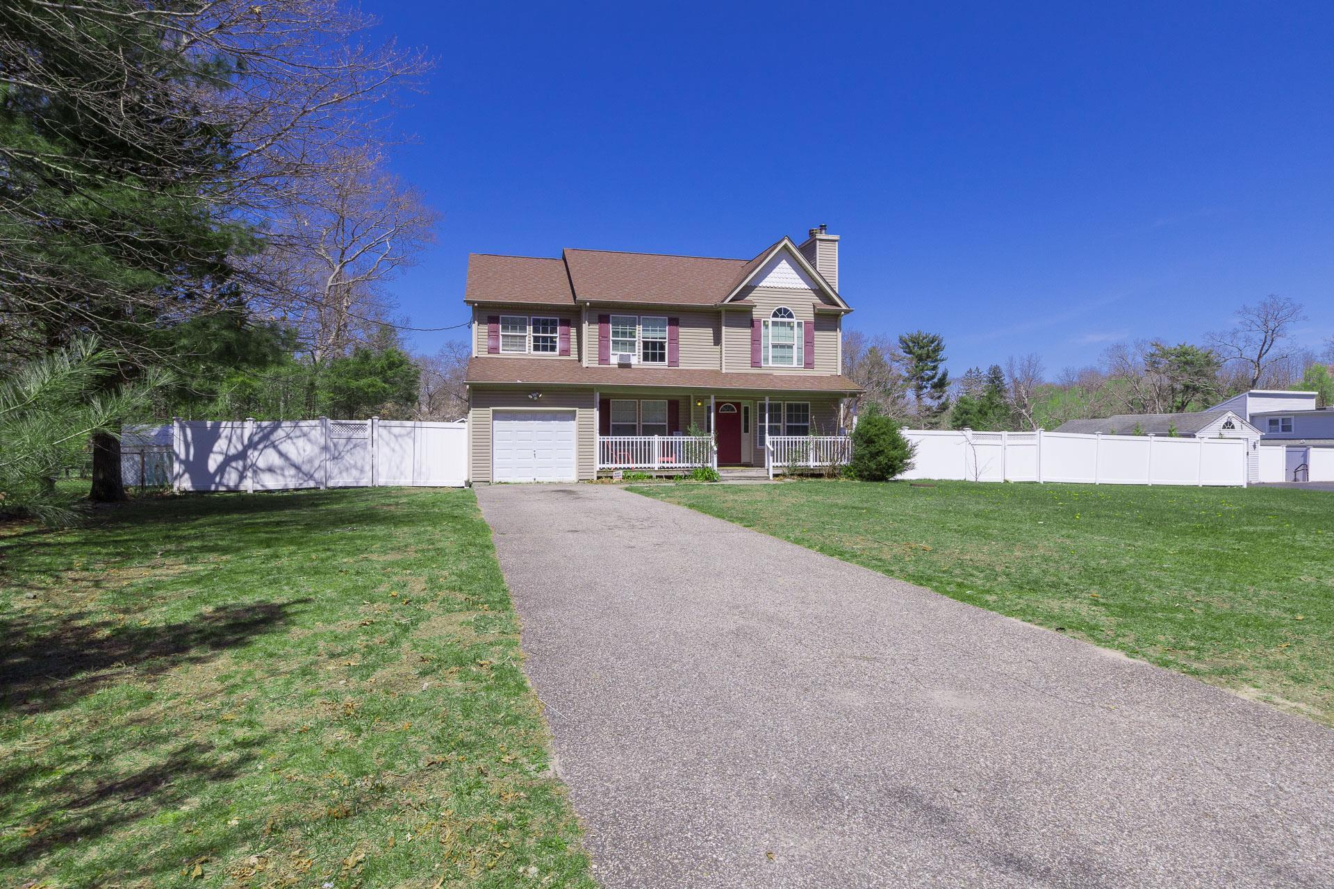 Single Family Devon  Suffolk County, NY 11953, MLS-845949-2