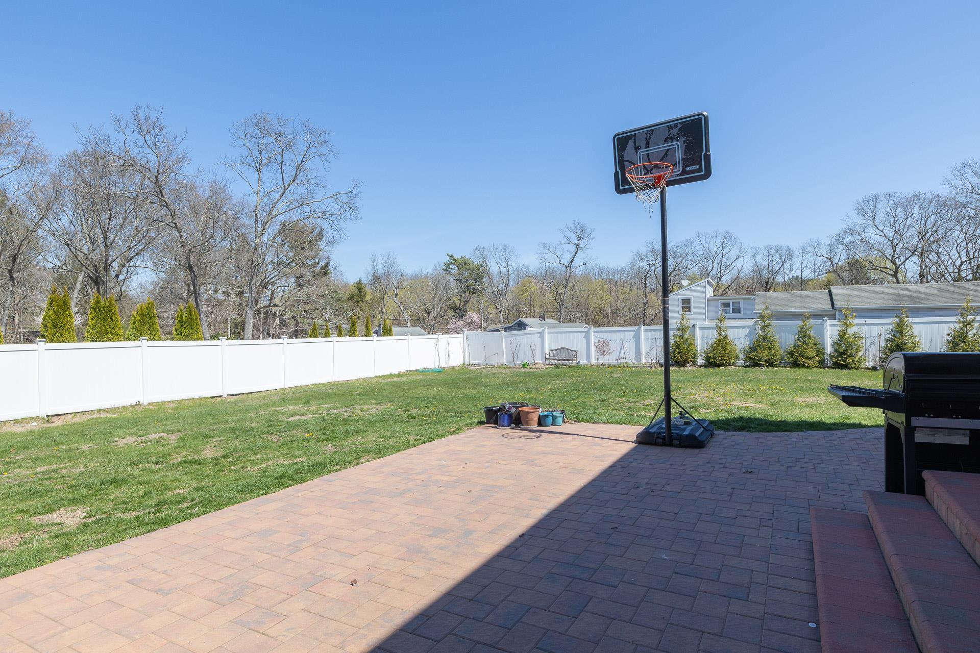 Single Family Devon  Suffolk County, NY 11953, MLS-845949-21