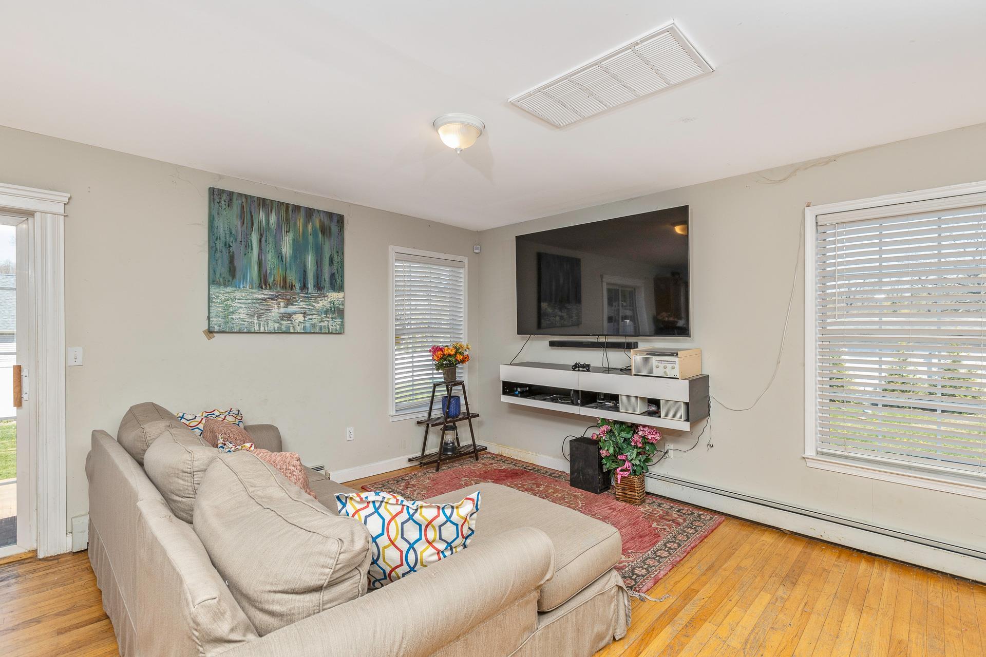 Single Family Devon  Suffolk County, NY 11953, MLS-845949-7