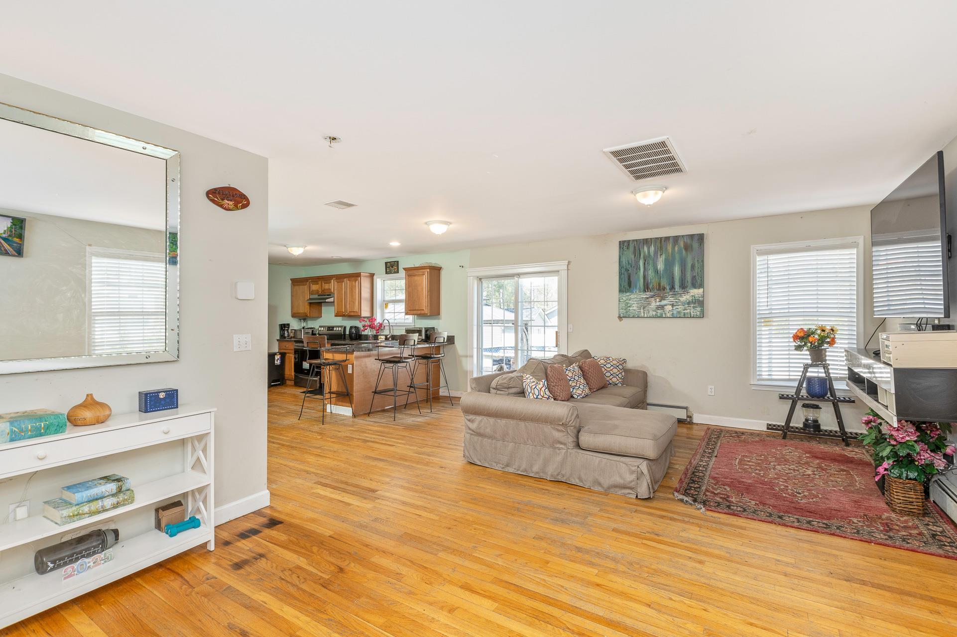 Single Family Devon  Suffolk County, NY 11953, MLS-845949-8